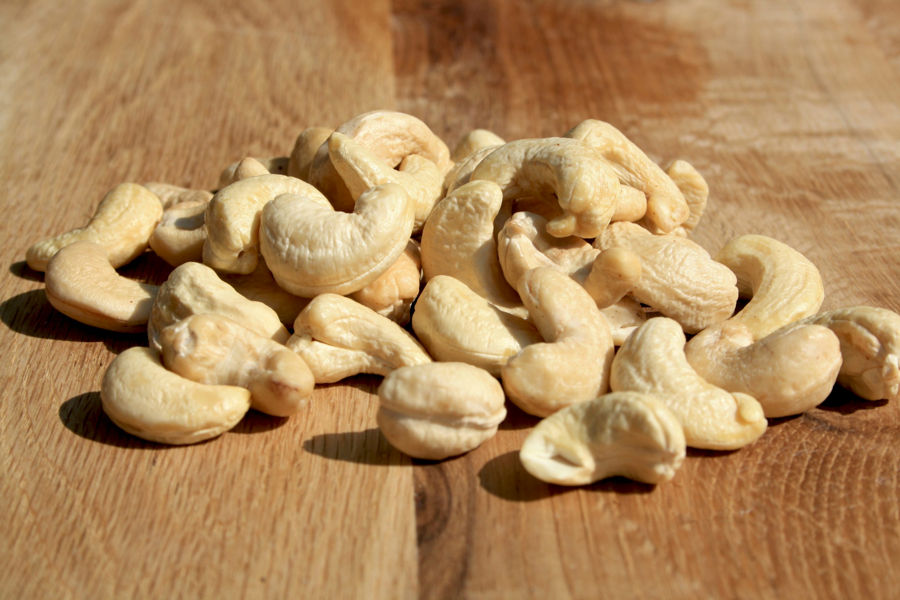 Cashew Nuts Picture. Download Free Image