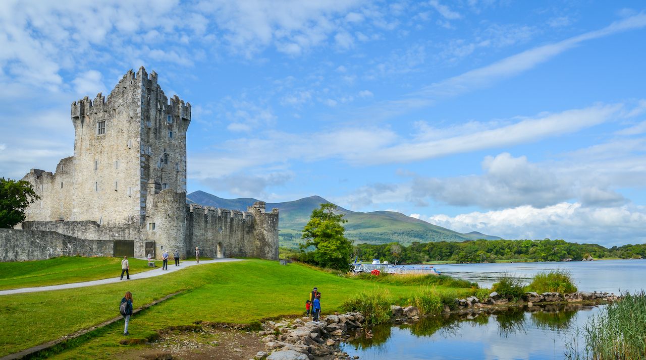 Castles in Ireland: Photo Guide to the Most Incredible of Them