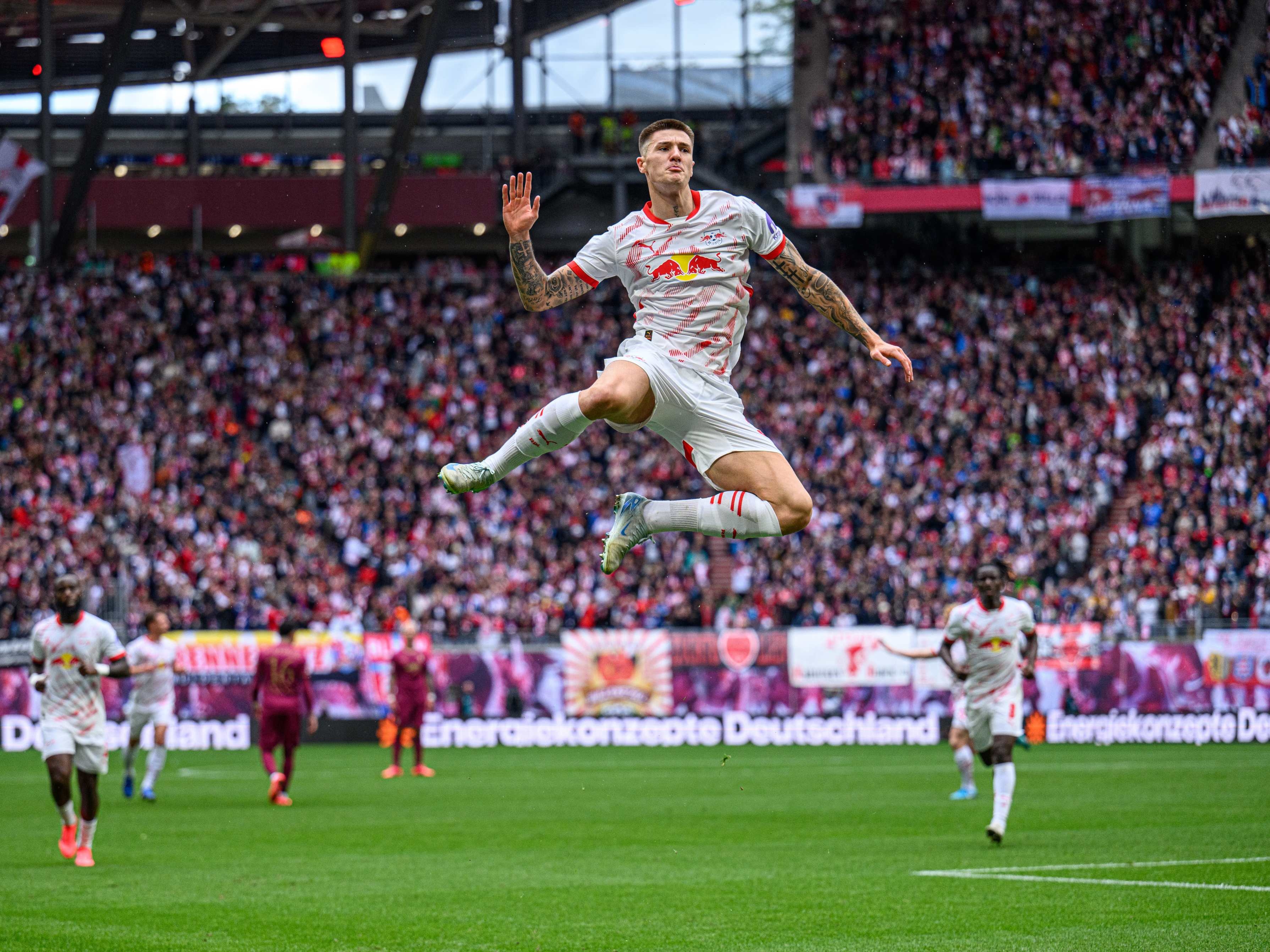 Benjamin Šeško leaves RB Leipzig to join Manchester United