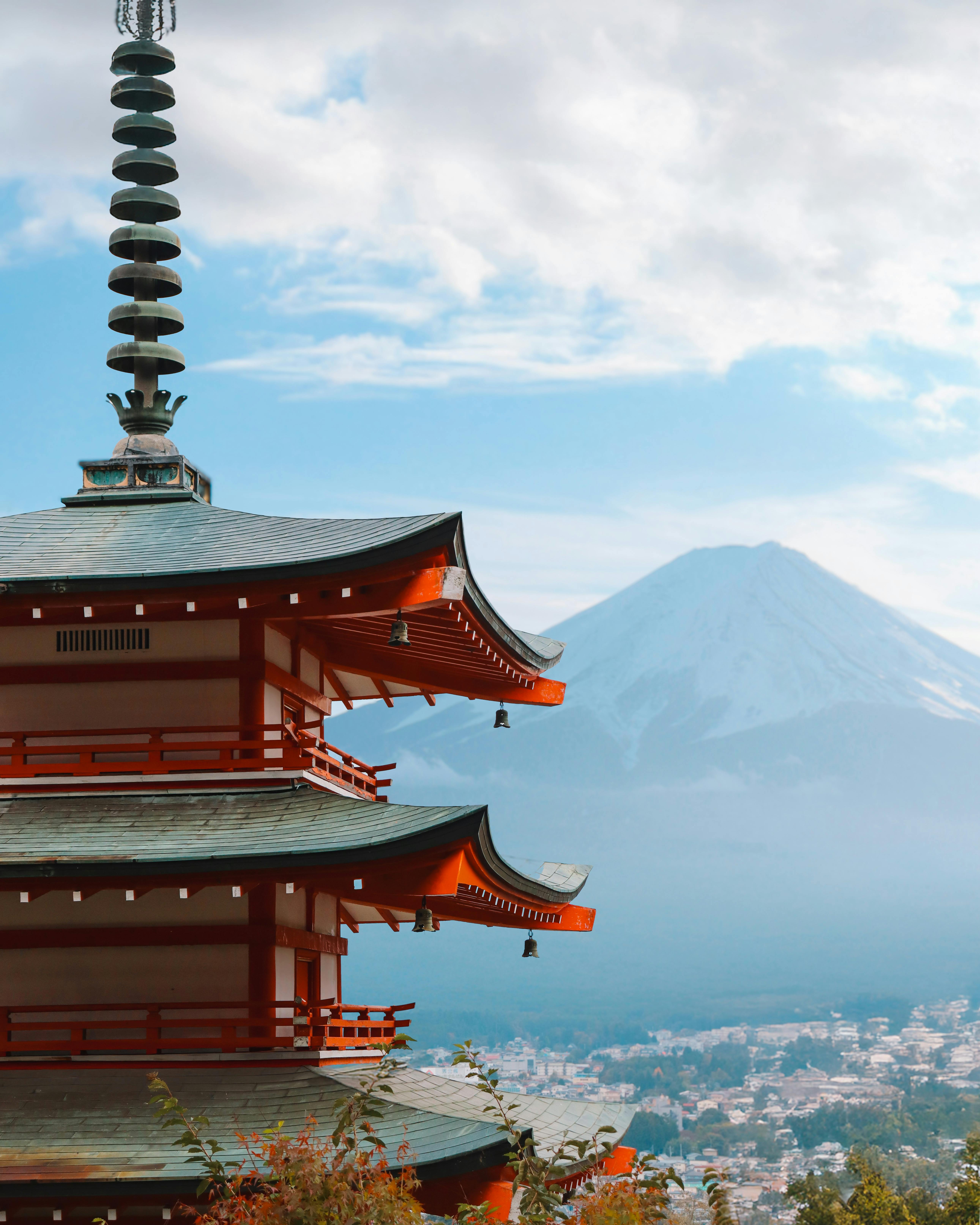 Mount Fuji and Chureito Pagoda in Fujinomiya, Japan · Free