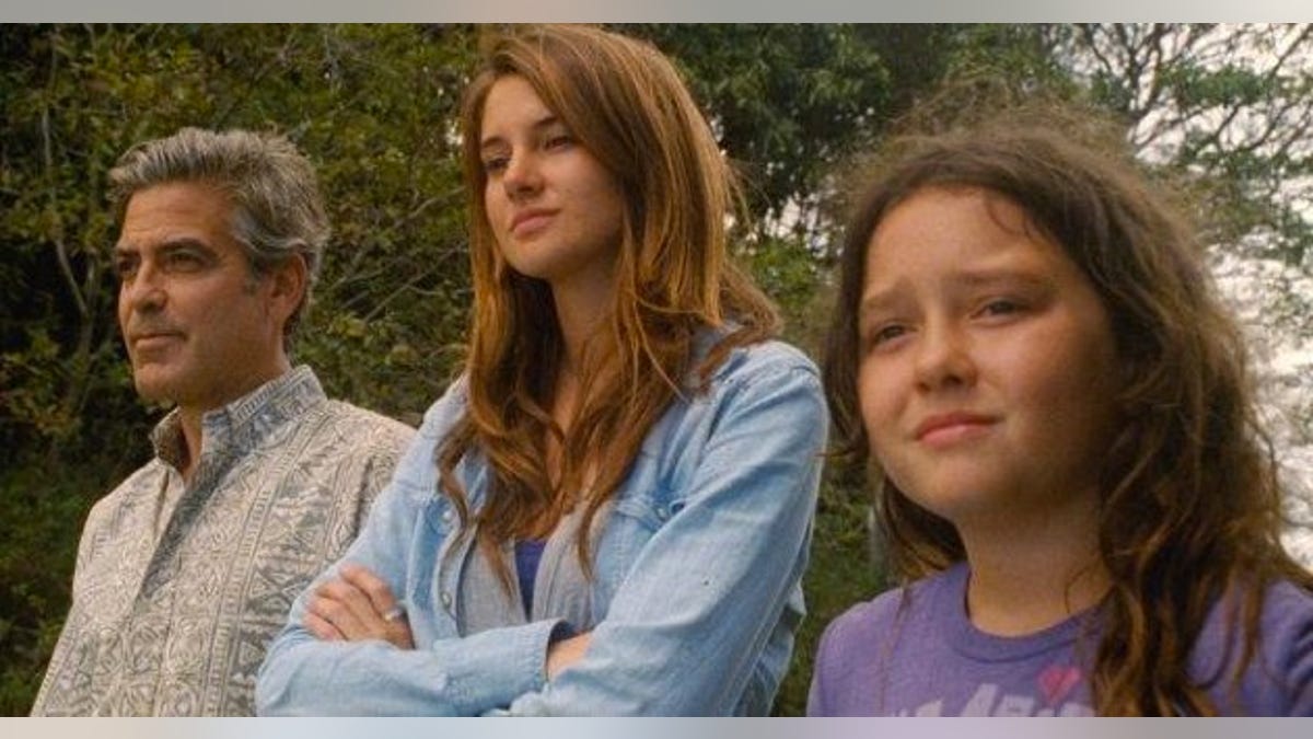 REVIEW: George Clooney's Poignant 'The Descendants' One of Year's Best Films