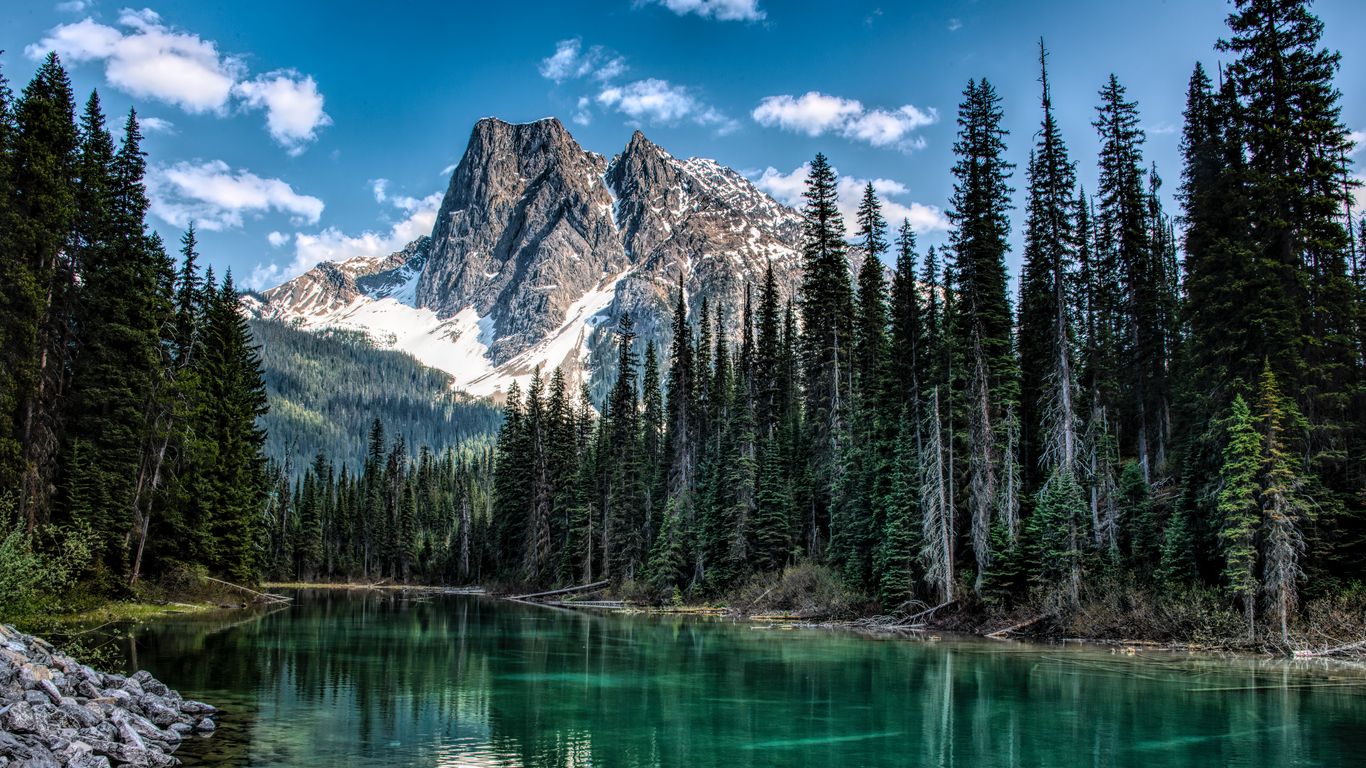 Download wallpaper 1366x768 mountain, river, trees, shore, nature tablet, laptop HD background