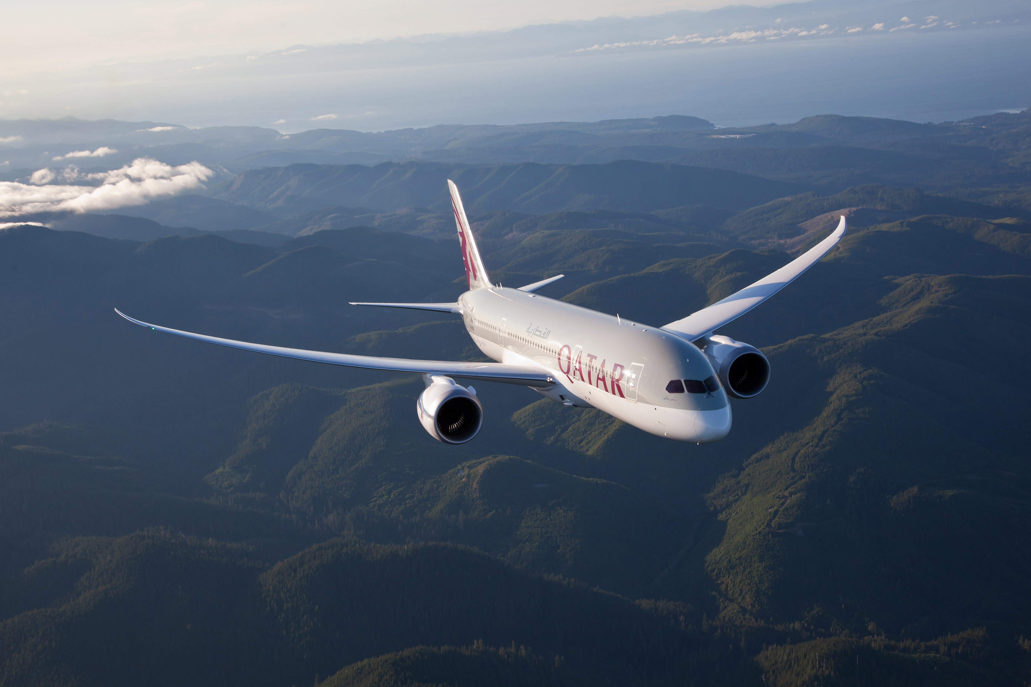 Boeing Celebrates Delivery of First 787 Dreamliner to Qatar Airways 12, 2012