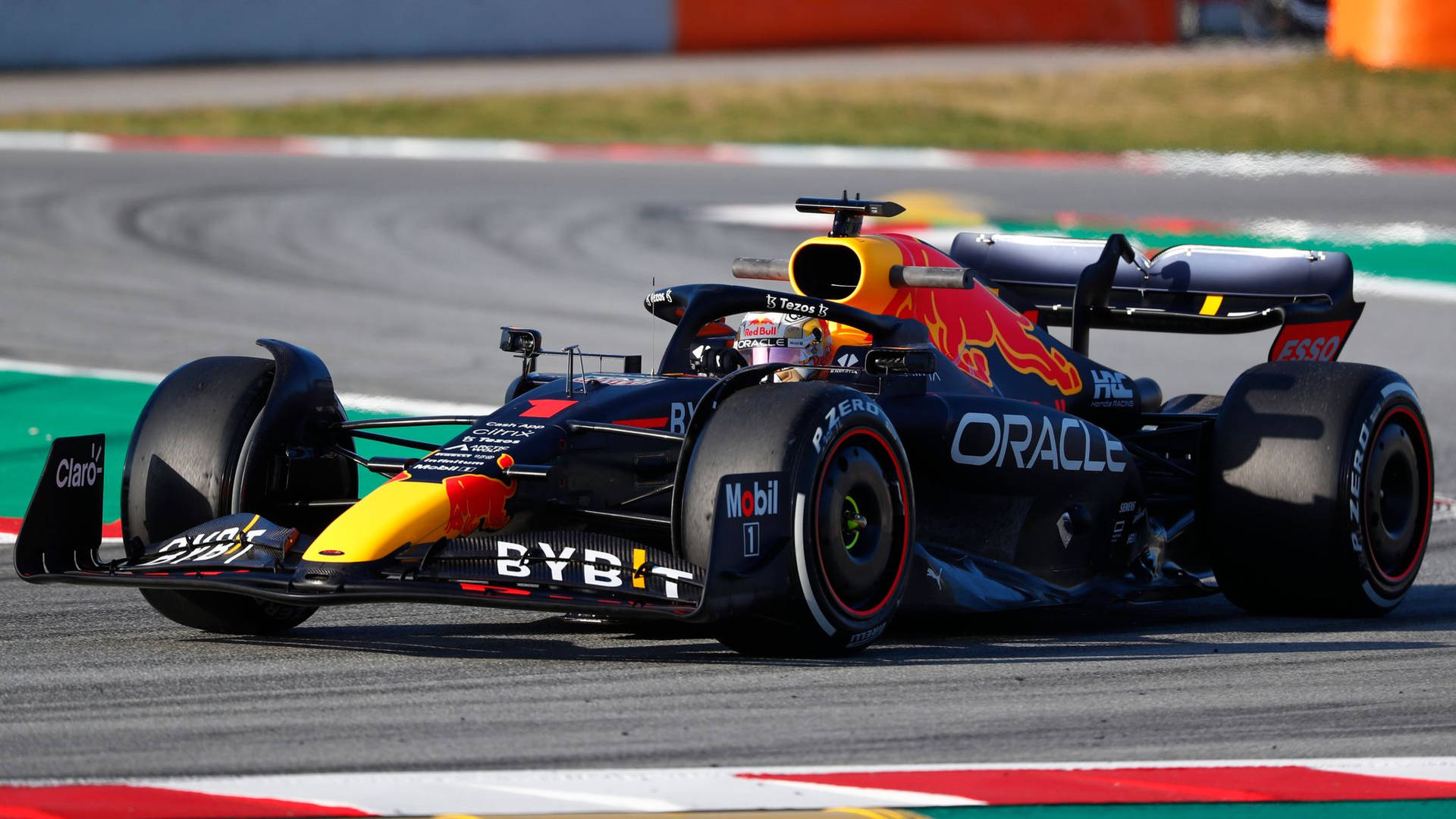 Download Max Verstappen Spanish Grand Prix Wallpaper