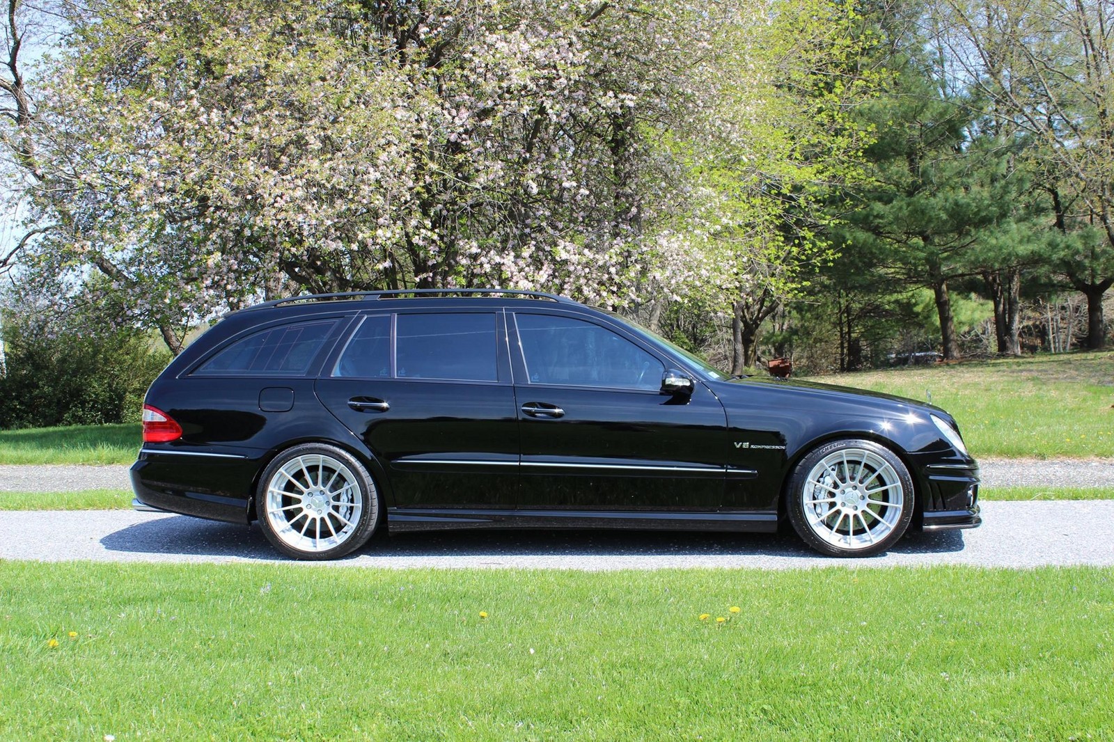 Black Mercedes Benz E55 AMG Wagon Picture, Mods, Upgrades, Wallpaper