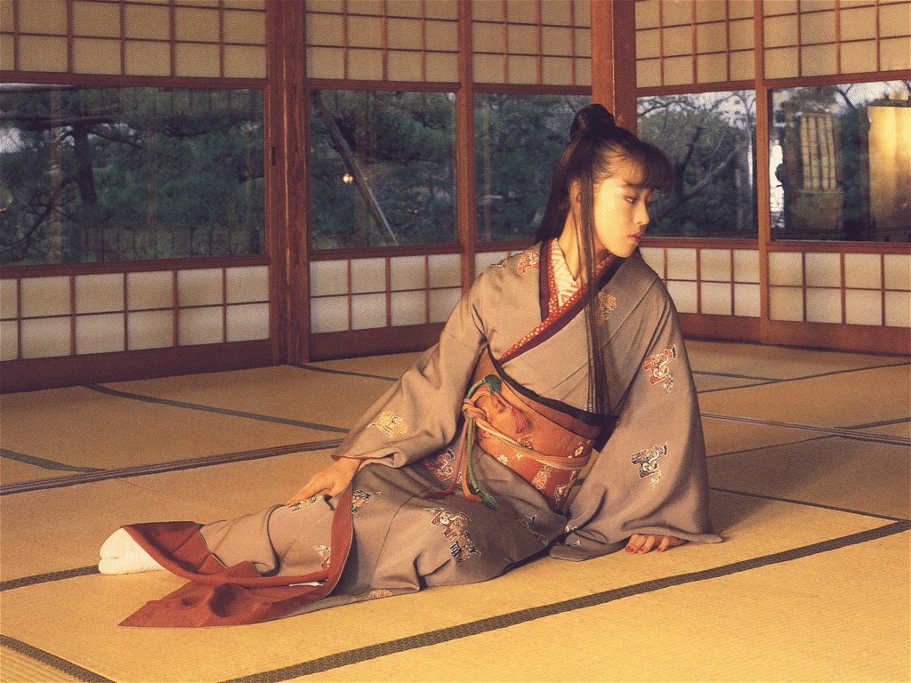 CJ's Akina Nakamori Page: Wallpaper