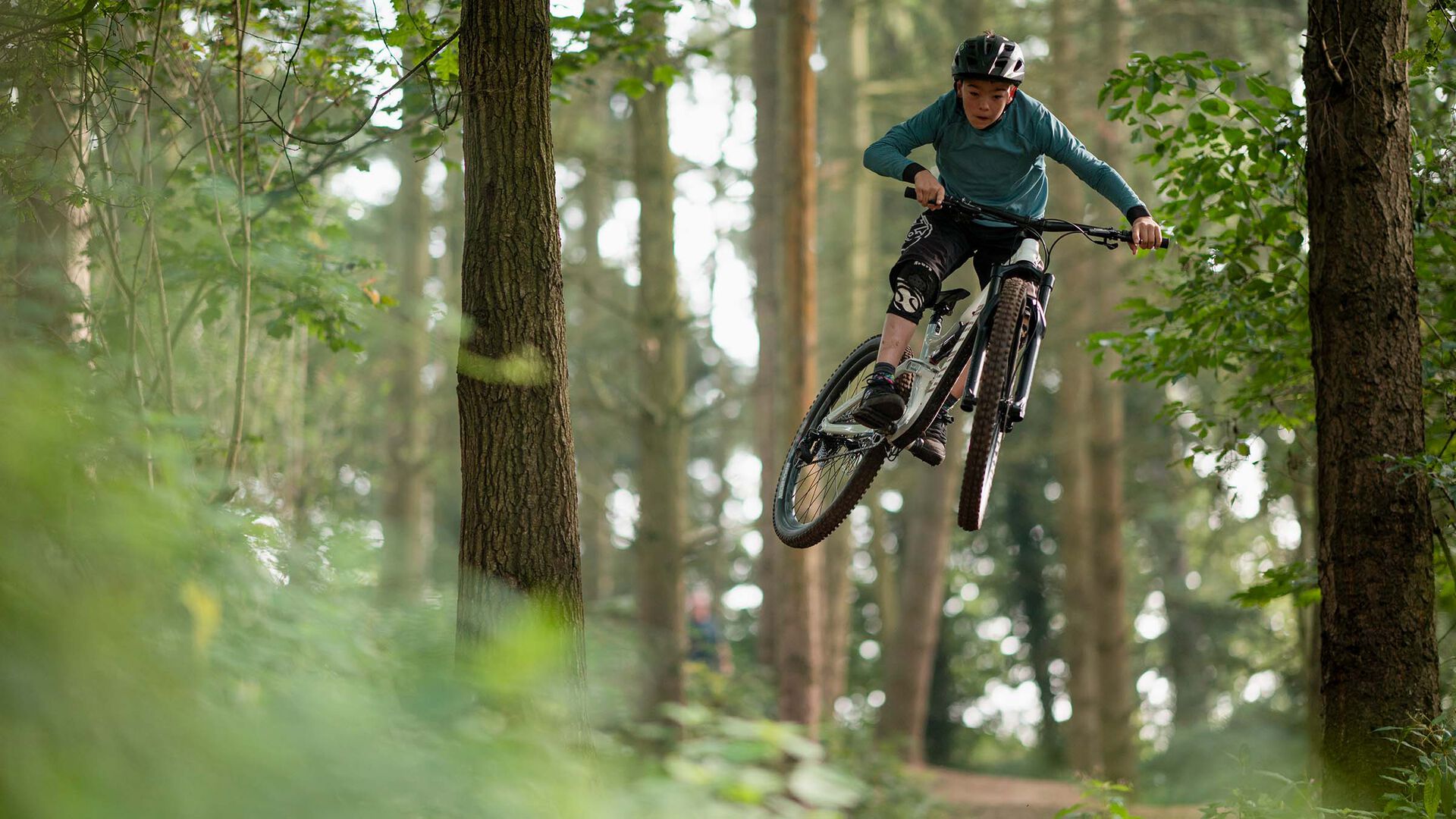 Kids Enduro Bike. Spectral Young Hero