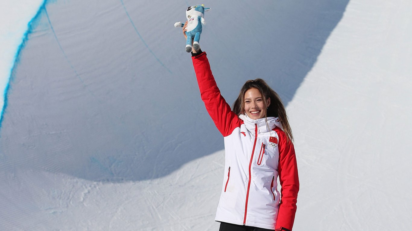 The Inspiring Backstory of Pro Freestyle Skier and Model Eileen Gu