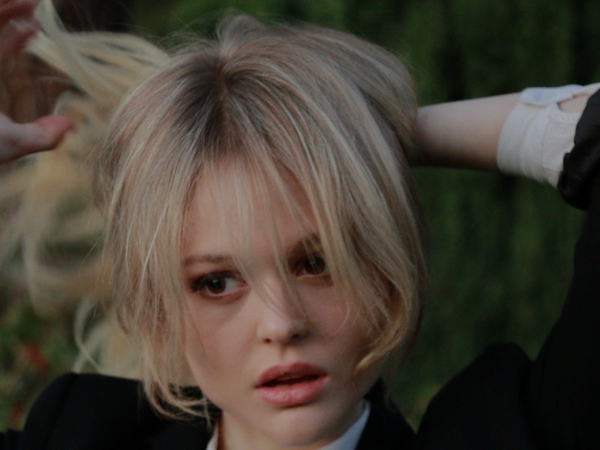 Emily Alyn Lind Talks Here & Elsewhere Album & Gossip Girl in Interview