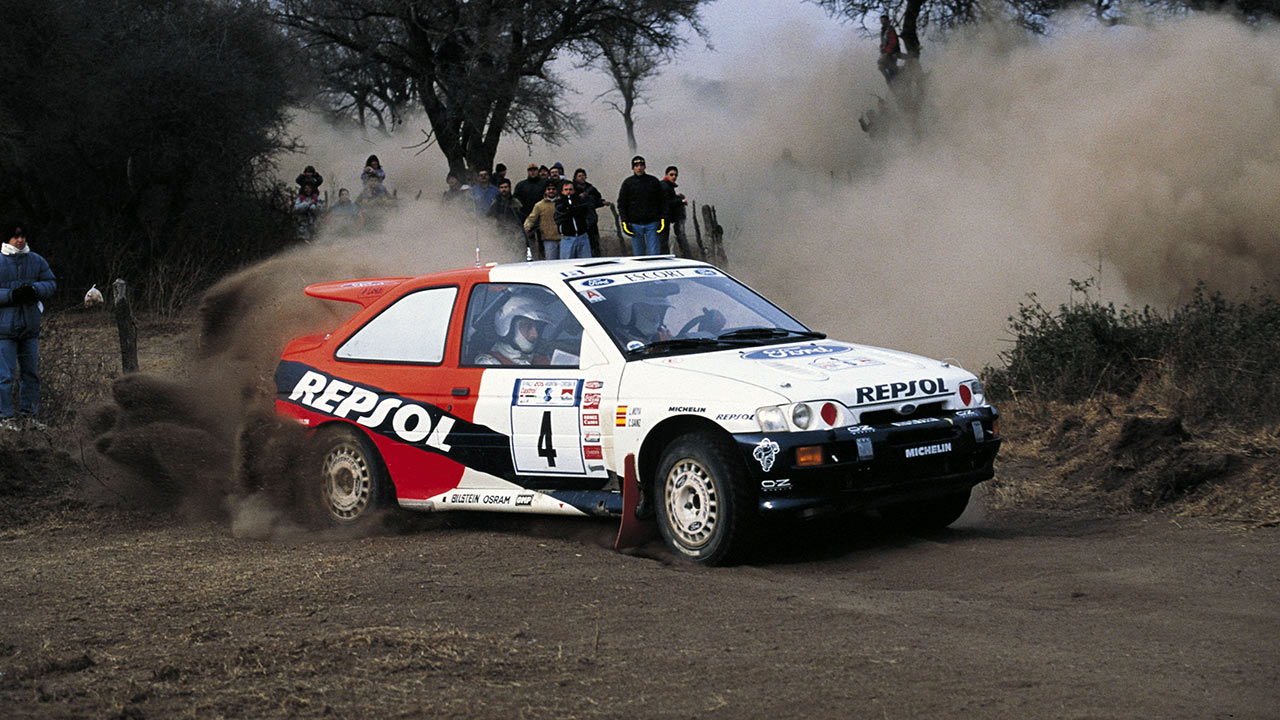 World Rally Championship 1996: Carlos Sainz with the spectacular Ford Escort RS Cosworth Repsol that we will never forget
