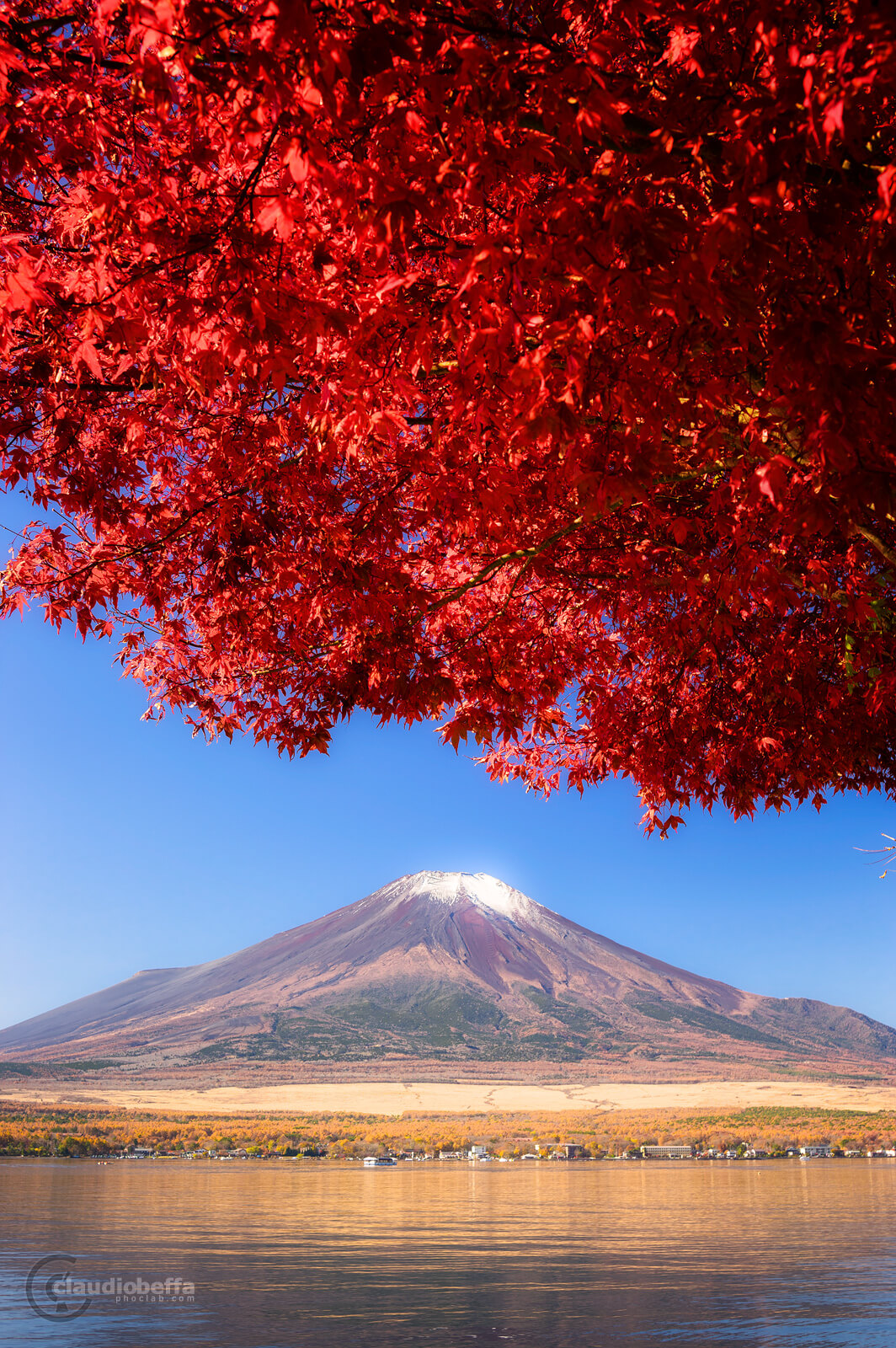 Autumn in Japan: Mount Fuji