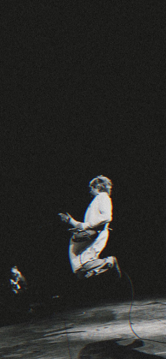 just made this wallpaper, hope y'all enjoy it