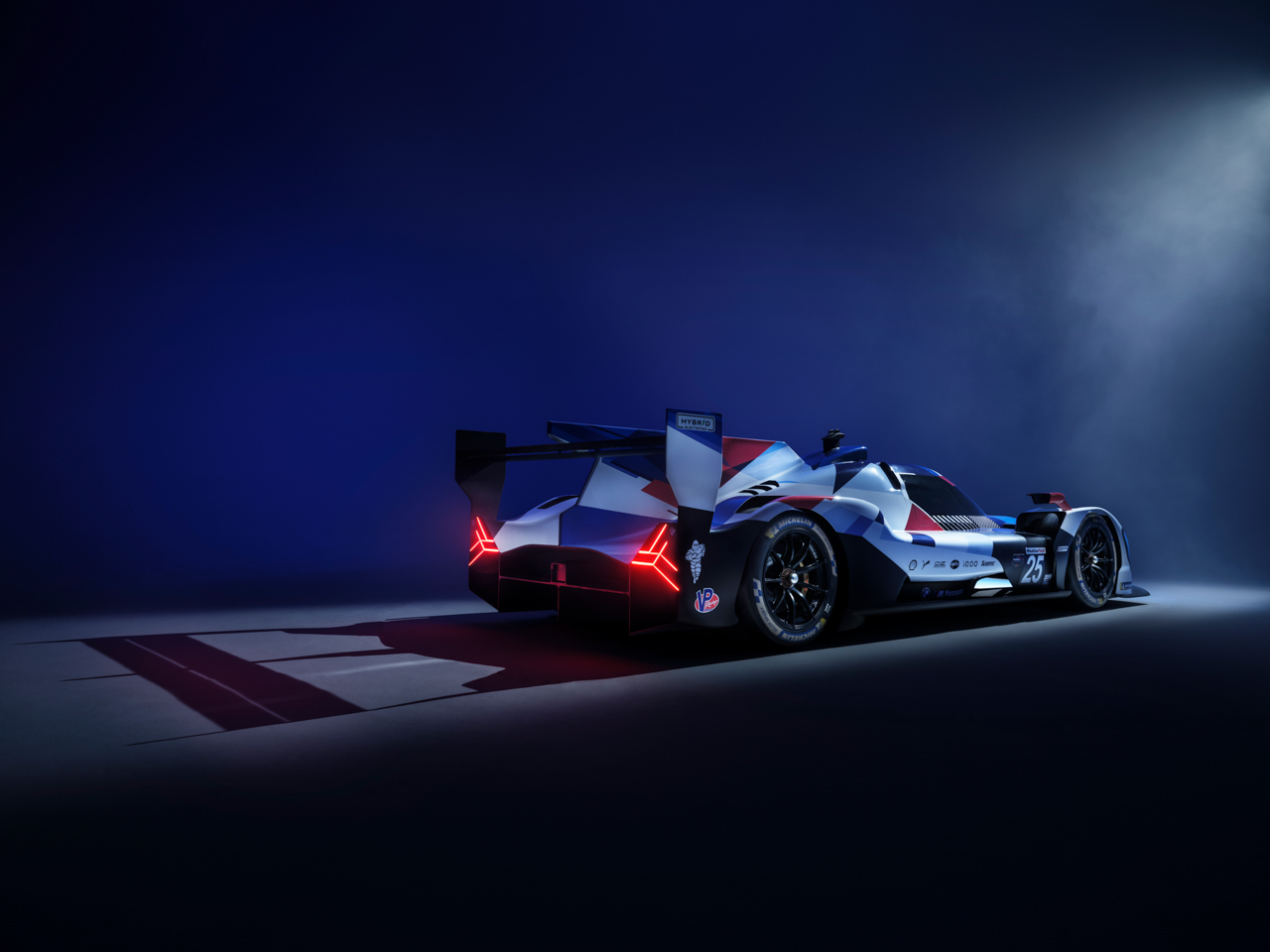 BMW reveals the M Hybrid V8 race livery and 2023 IMSA drivers