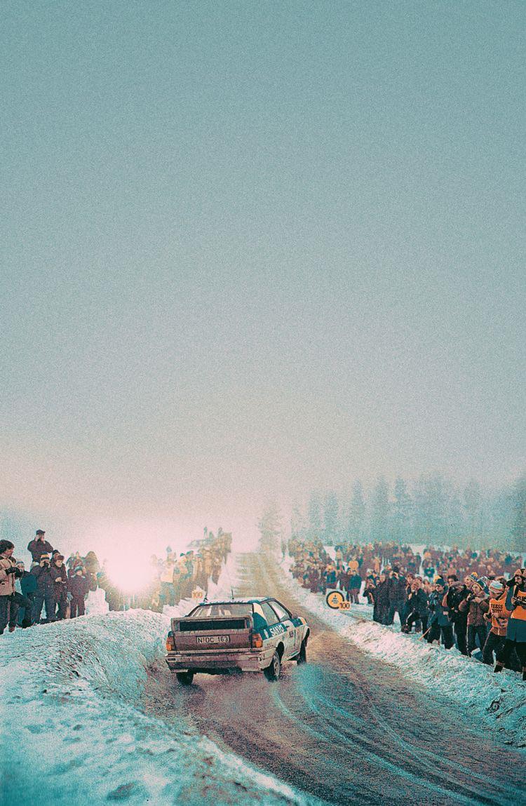 Wallpaper Alert! II + Group B Playlist