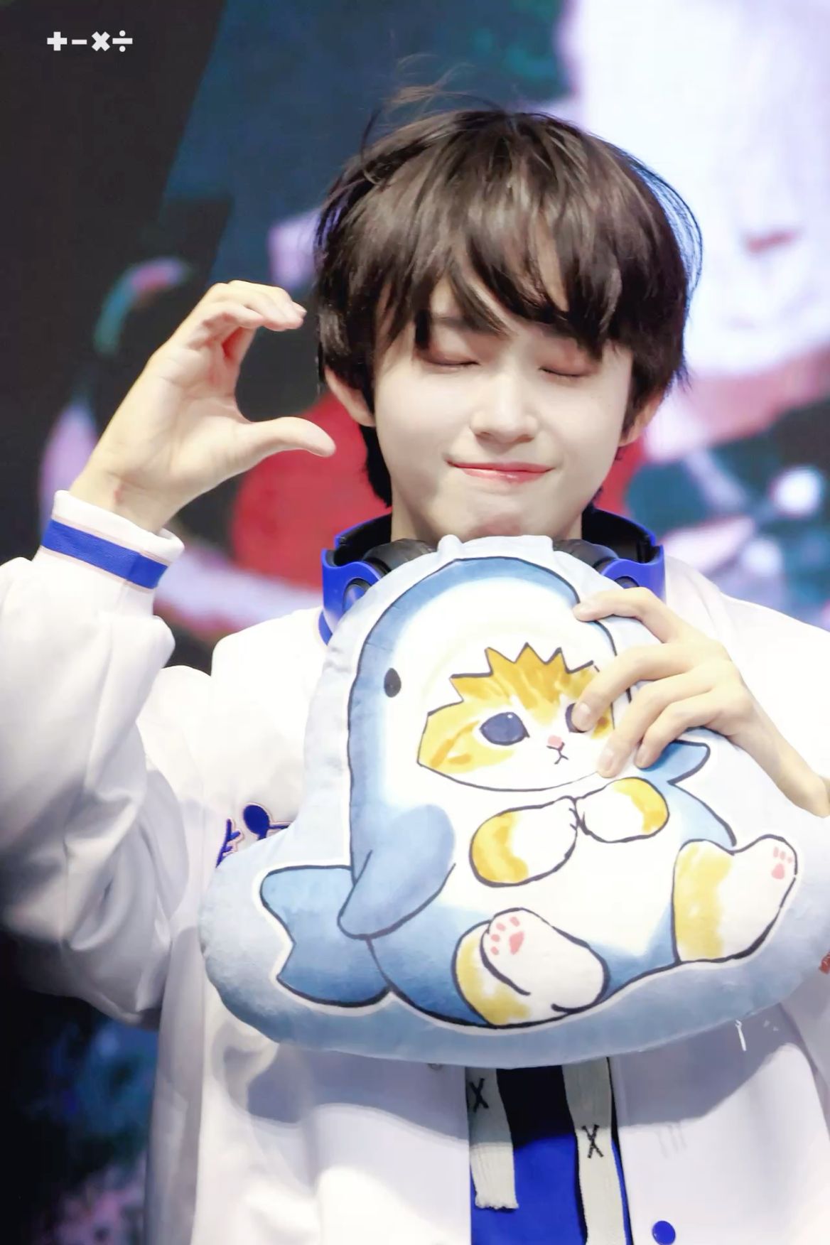 Discover 31 Kickflip wallpaper and kicks ideas. kpop, boy groups, love you babe and more