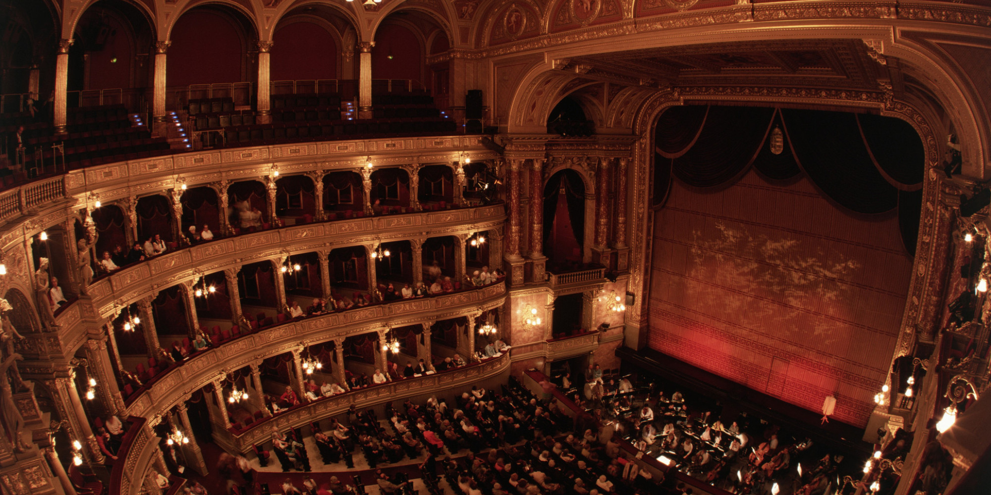 Download Theater Man Made Opera House Wallpaper