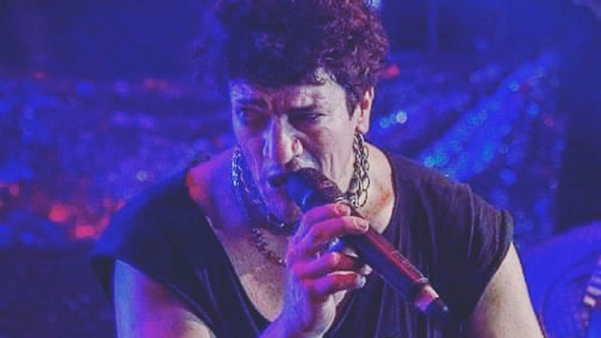Pity Álvarez volvió a presentarse en vivo