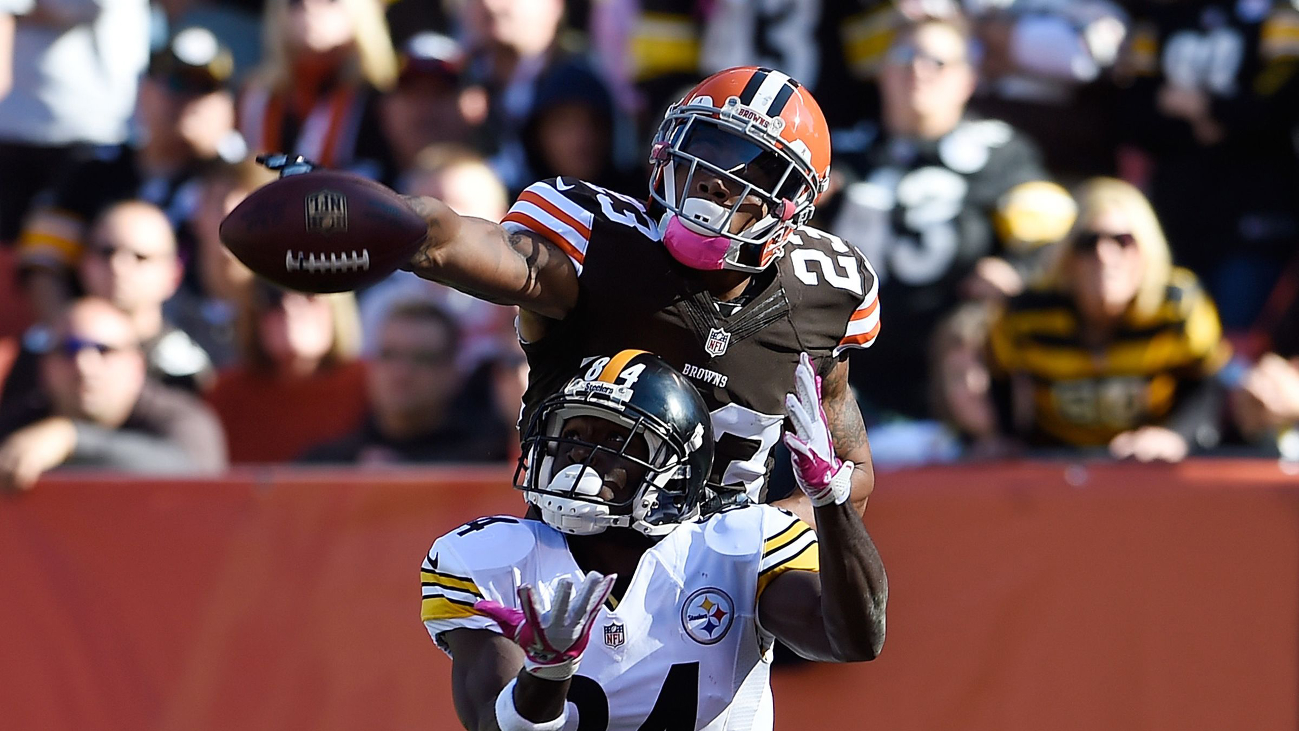 Cleveland Browns Black And White Players American Football HD Cleveland Browns Wallpaper