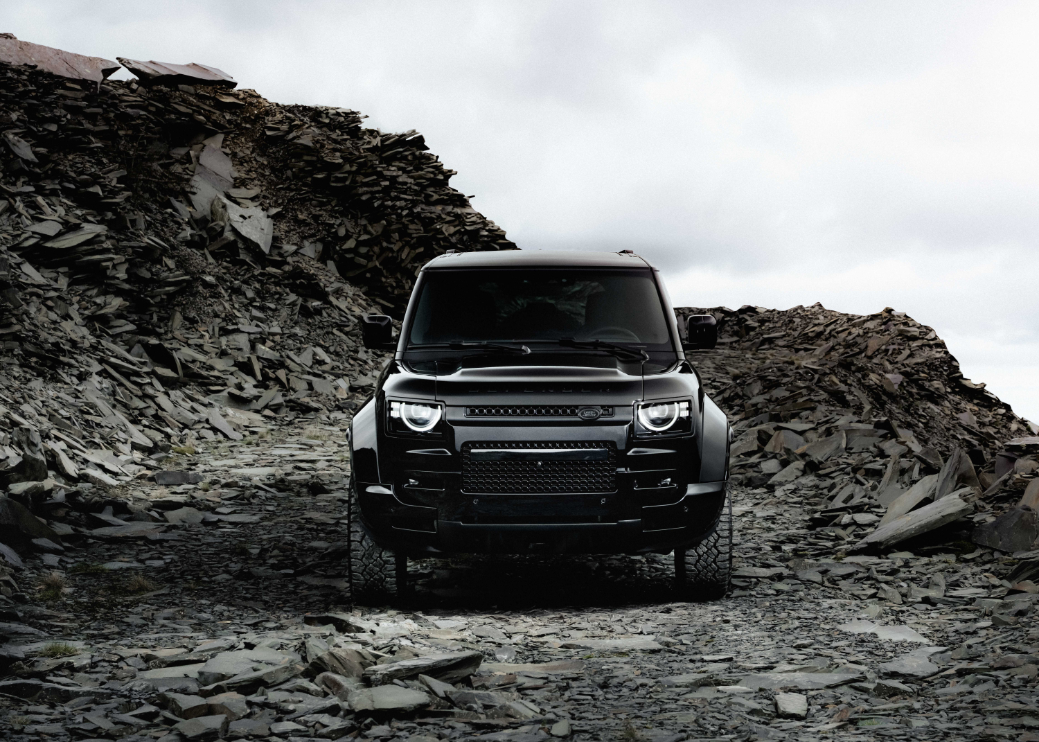 DEFENDER OCTA BLACK: THE TOUGH LUXURY 4X4 ROCK STAR. Land Rover Media Newsroom