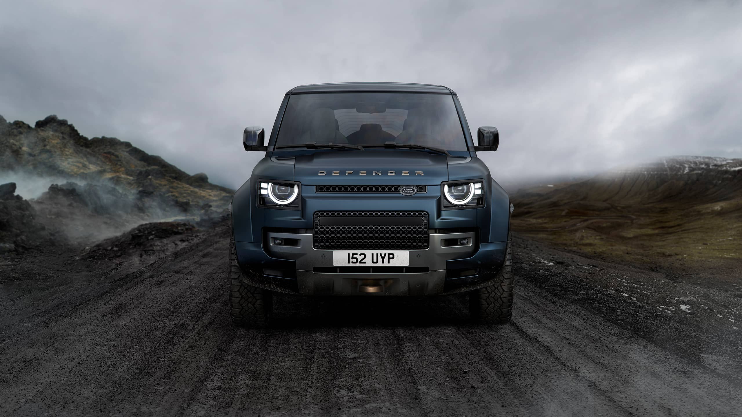 Explore Defender 110 OCTA. Extreme performance. Everywhere