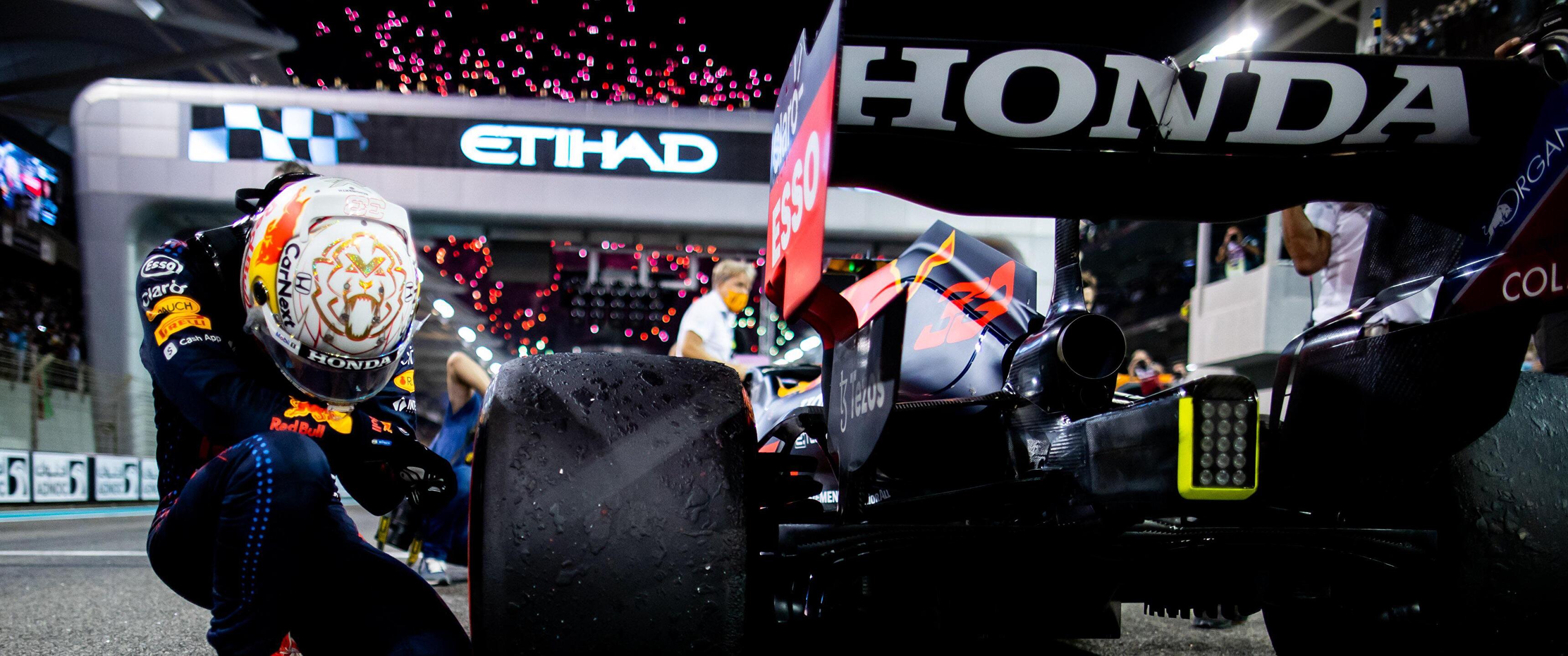 Max Verstappen Abu Dhabi Grand Prix [3440x1440]