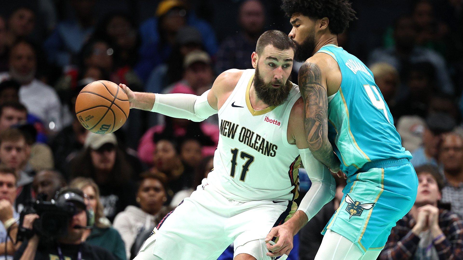 Jonas Valanciunas' 2023 24 NBA Season Recap. Pelicans Podcast. New Orleans Pelicans