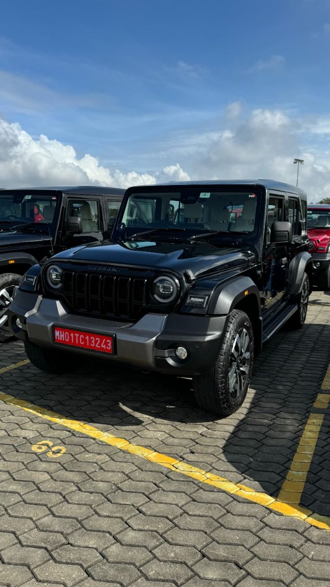 Mahindra Thar Roxx 2WD AX7L ₹20.4 Lakh. Real Life Review