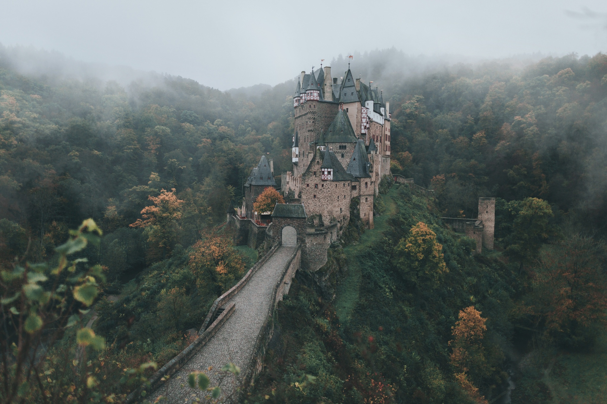 Wallpaper autumn, forest, trees, castle, Germany for mobile and desktop, section пейзажи, resolution 2048x1365