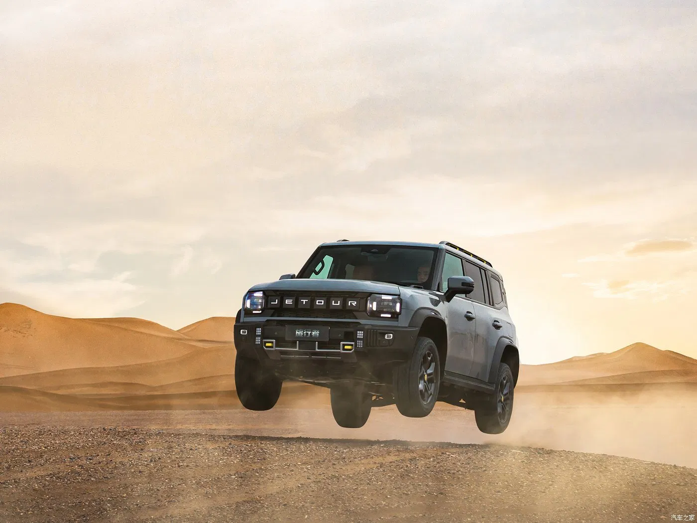 Chery Jetour Traveler Jietu 2.0t Sense of Science and Technology 2.0td Auto 4 Wheel China Second Hand SUV 2024 Gasoline Vehicle Made in China Used New Car Hand, 0km