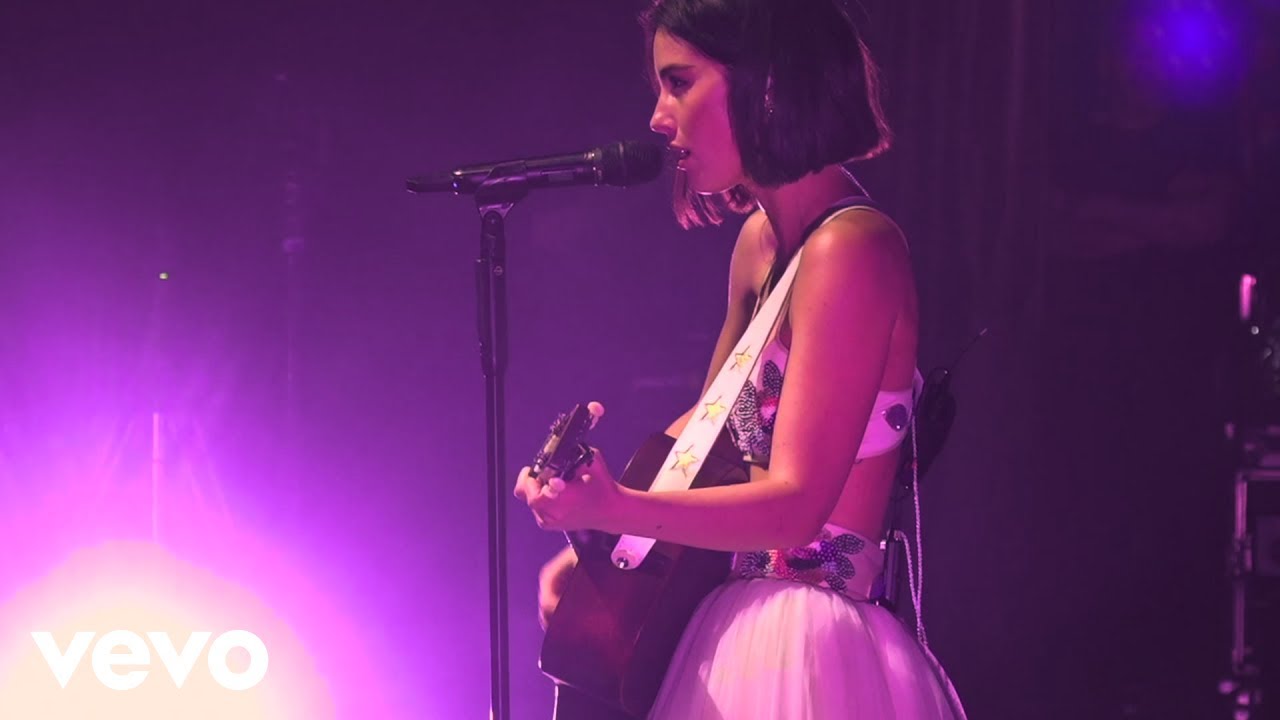 Gracie Abrams’s So True (Live at Radio City Music Hall)