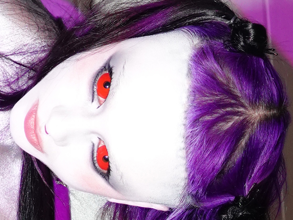 News: Zheani released her mixtape ” The Spiritual Meat Grinder”