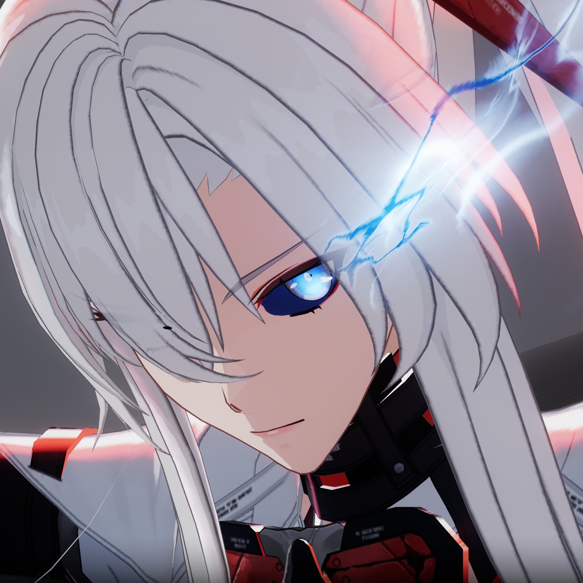 GRAY RAVENS that Lucia: Crimson Weave has been out in Global for a while, how is everyone feeling about her? ⚡