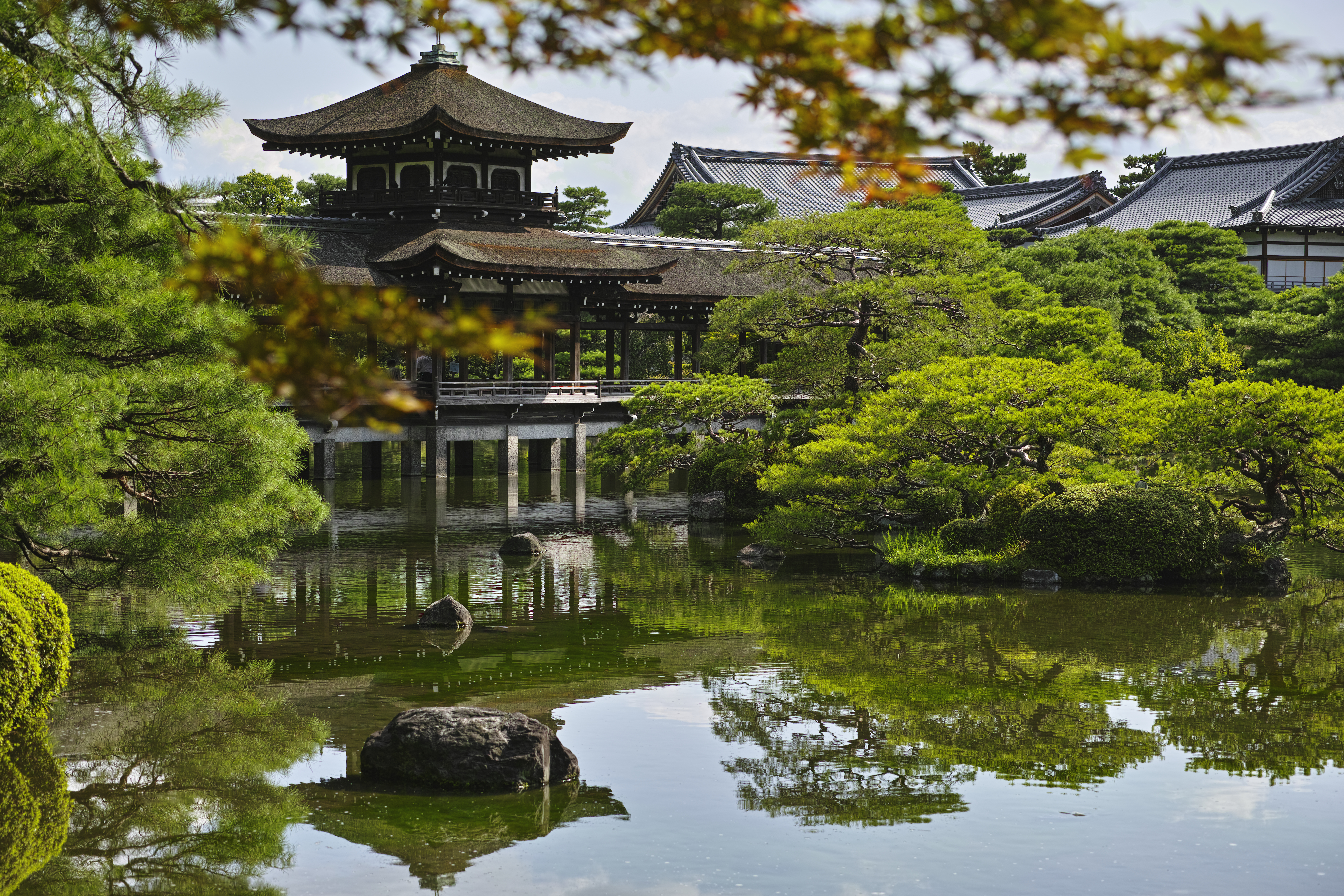 Kyoto Pagoda Garden Pond Ultra HD Wallpaper