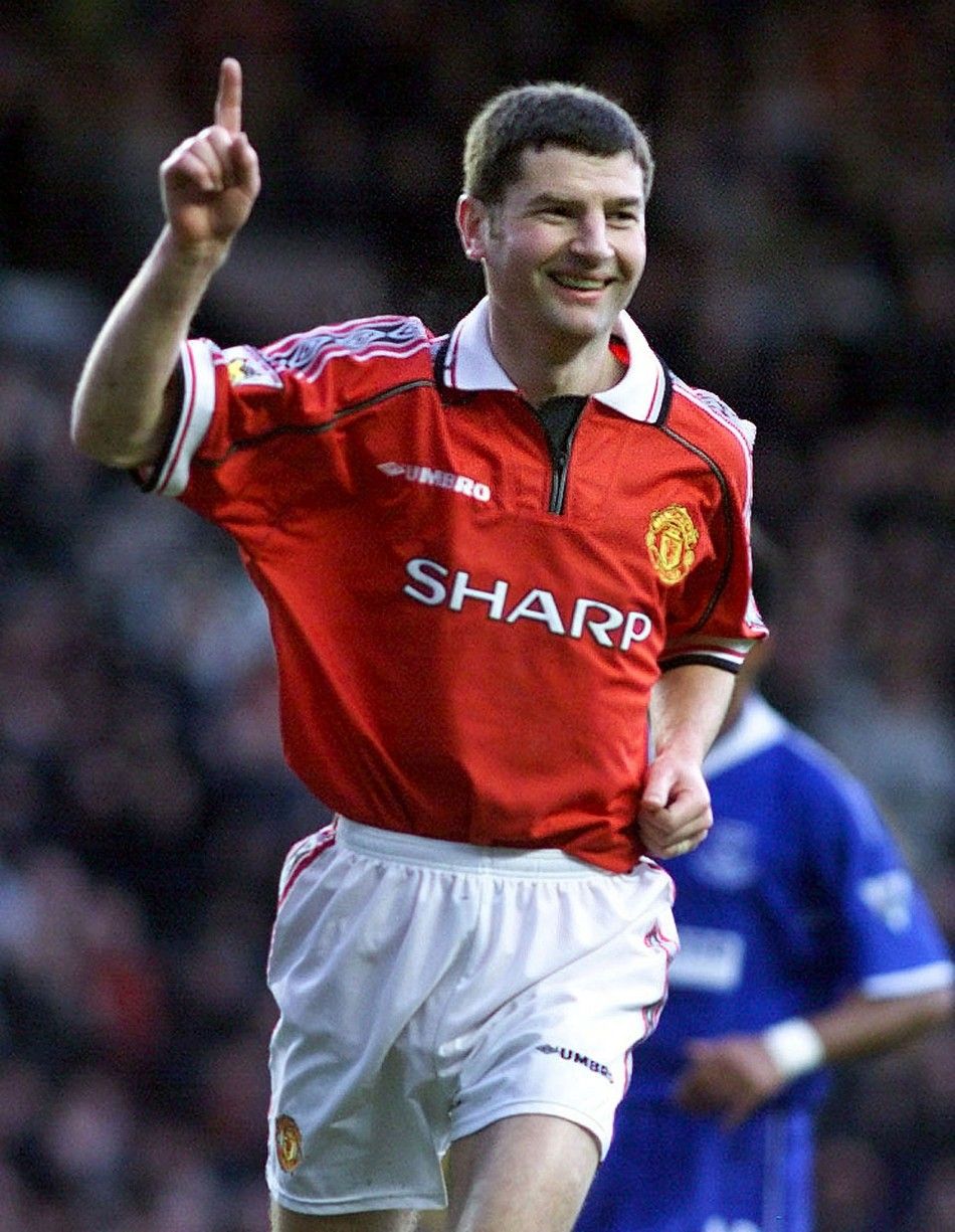 Denis Irwin of Man Utd in 1995