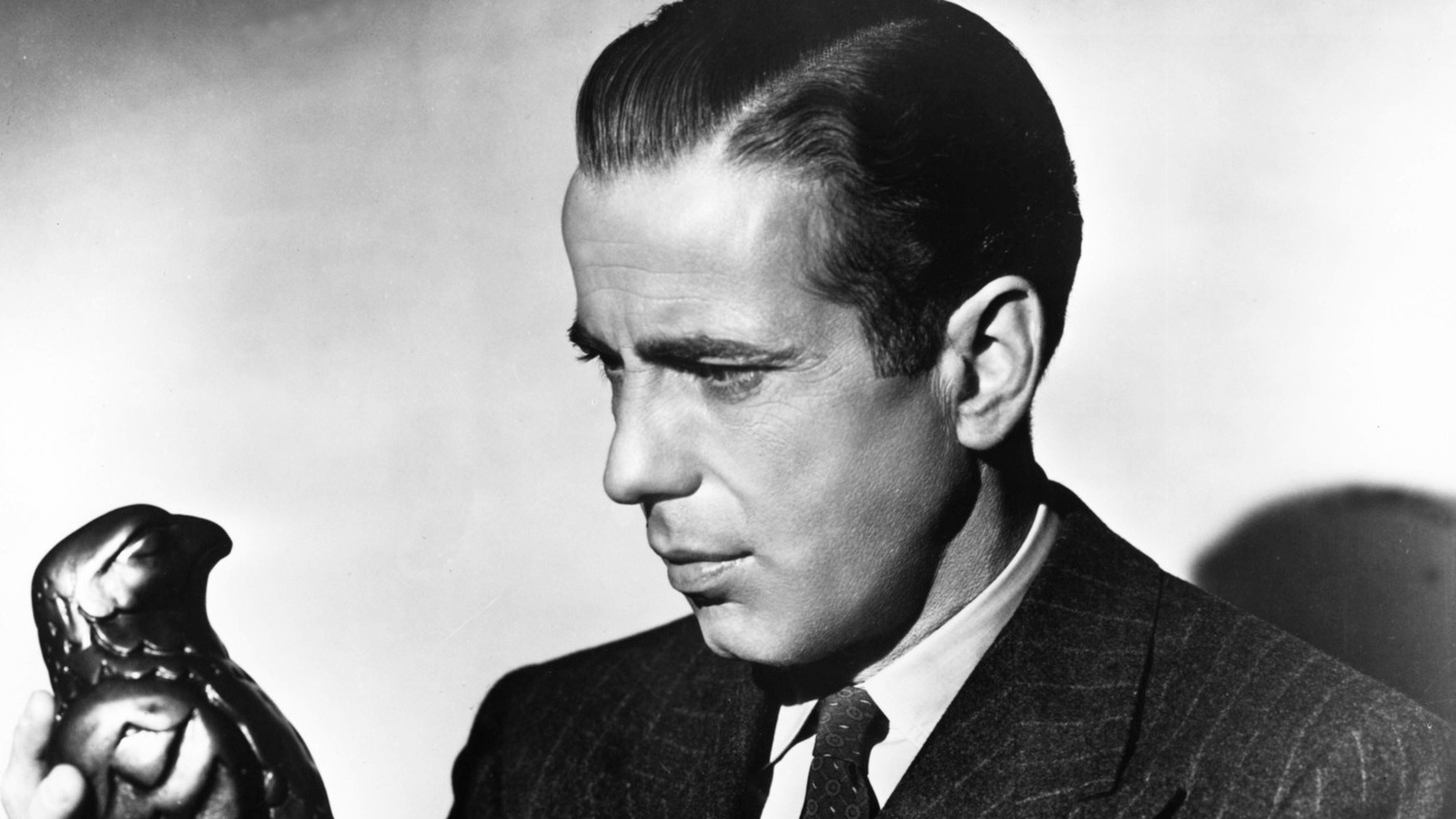 How One Suggestion From Humphrey Bogart Saved The Maltese Falcon