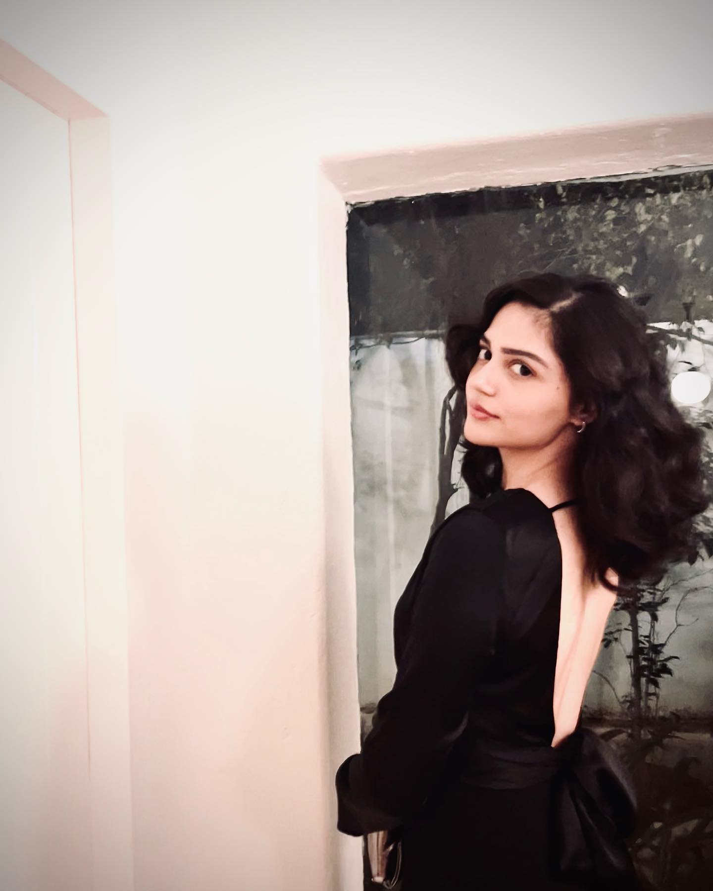 Who Is Aneet Padda? Beautiful Actress Of Saiyaara