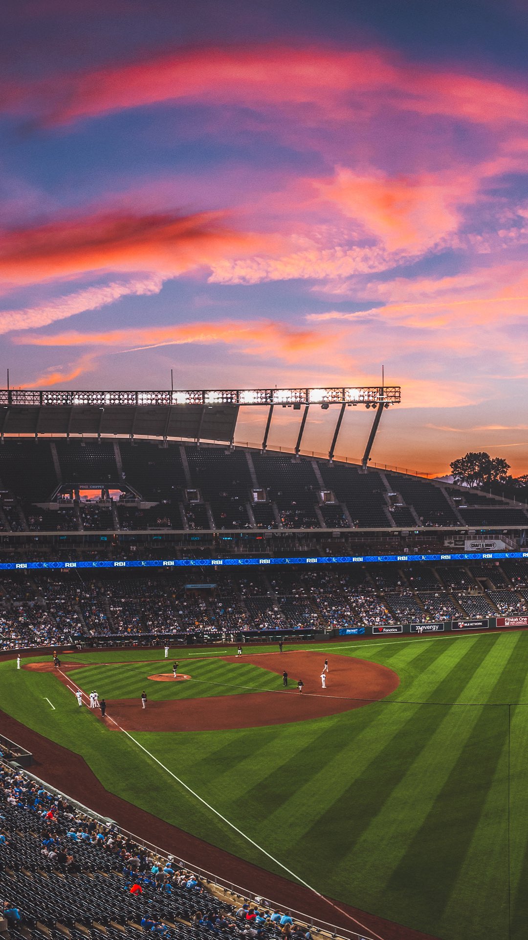 Kansas City Royals candy skies. #WallpaperWednesday