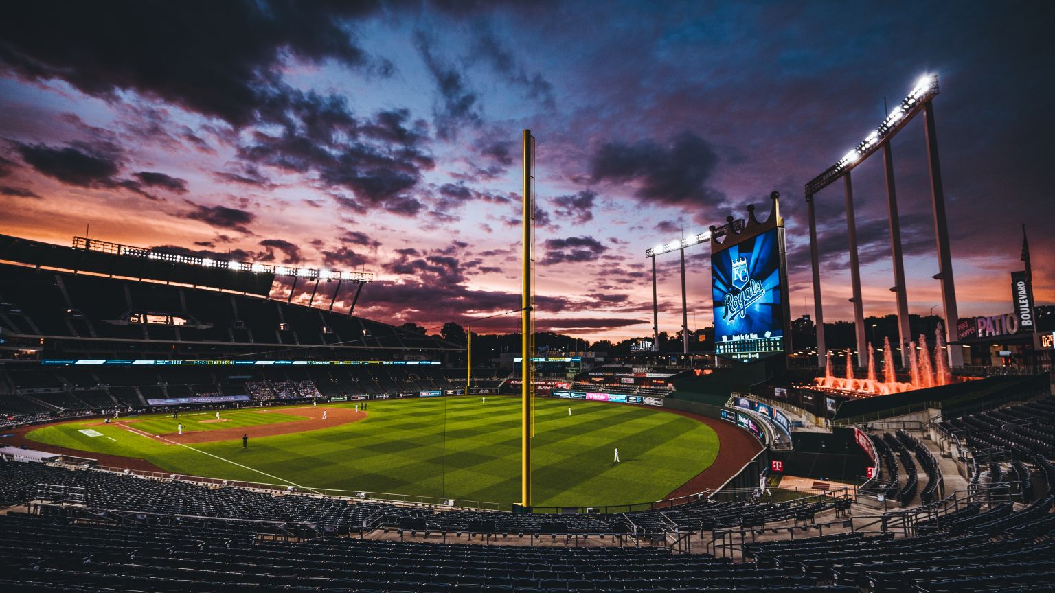 The Kansas City Royals Are 'Having Some Thoughts' About A Downtown Stadium. KCUR City news