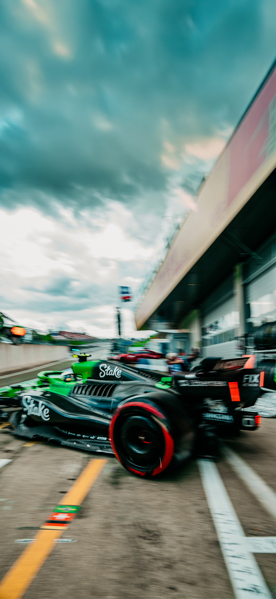 F1 Wallpaper Bortoleto & Nico Hülkenberg #StakeF1Team #AustrianGP
