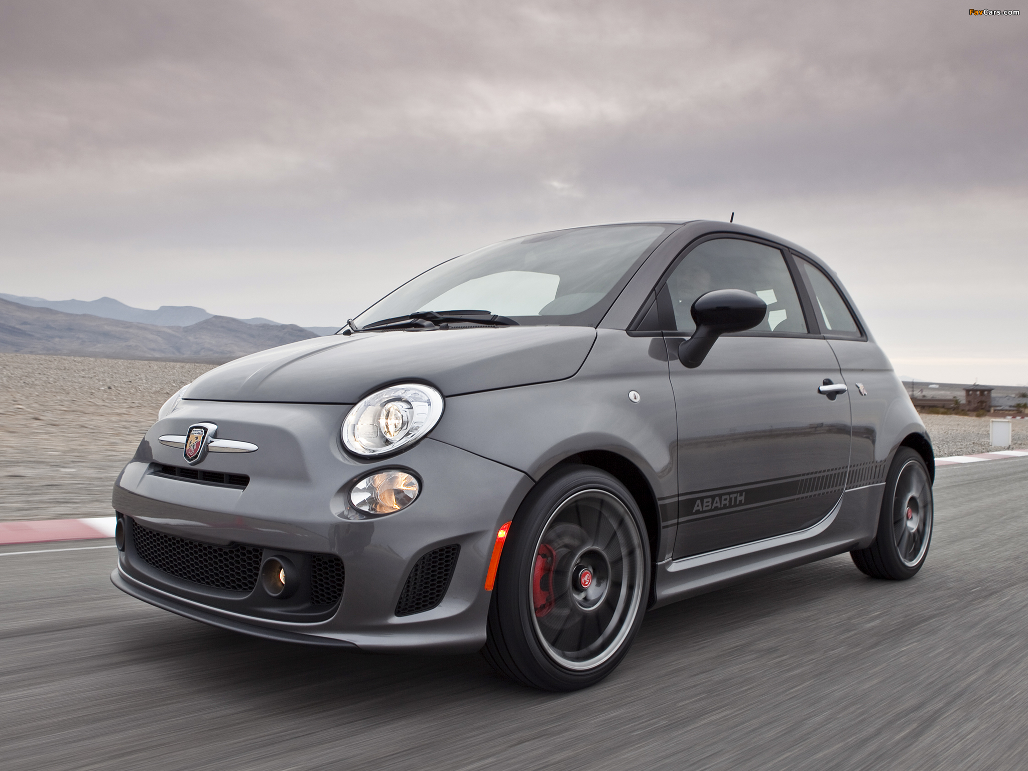 Fiat 500 Abarth US Spec Image (2048x1536)