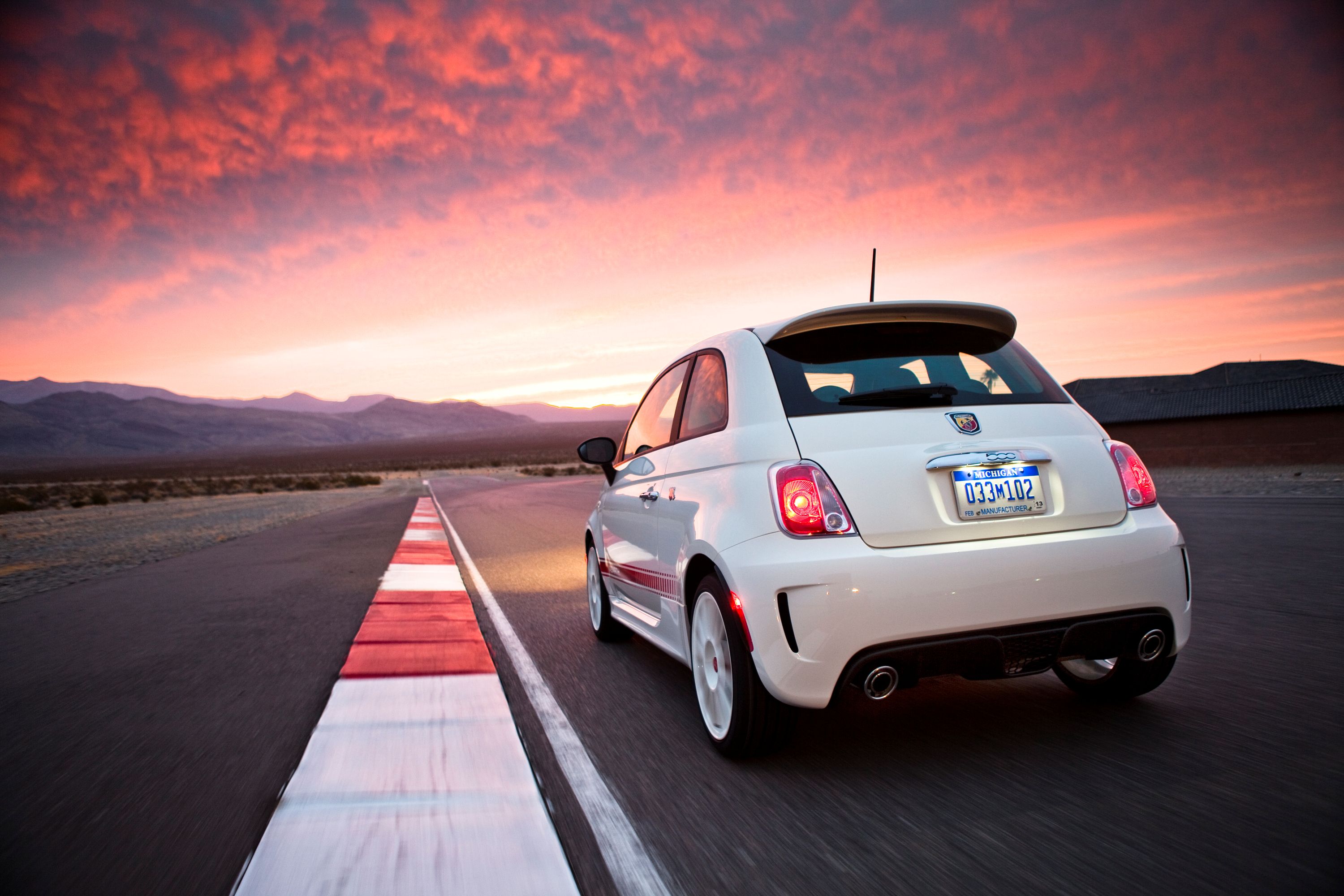 Fiat 500 Abarth Exterior Photo