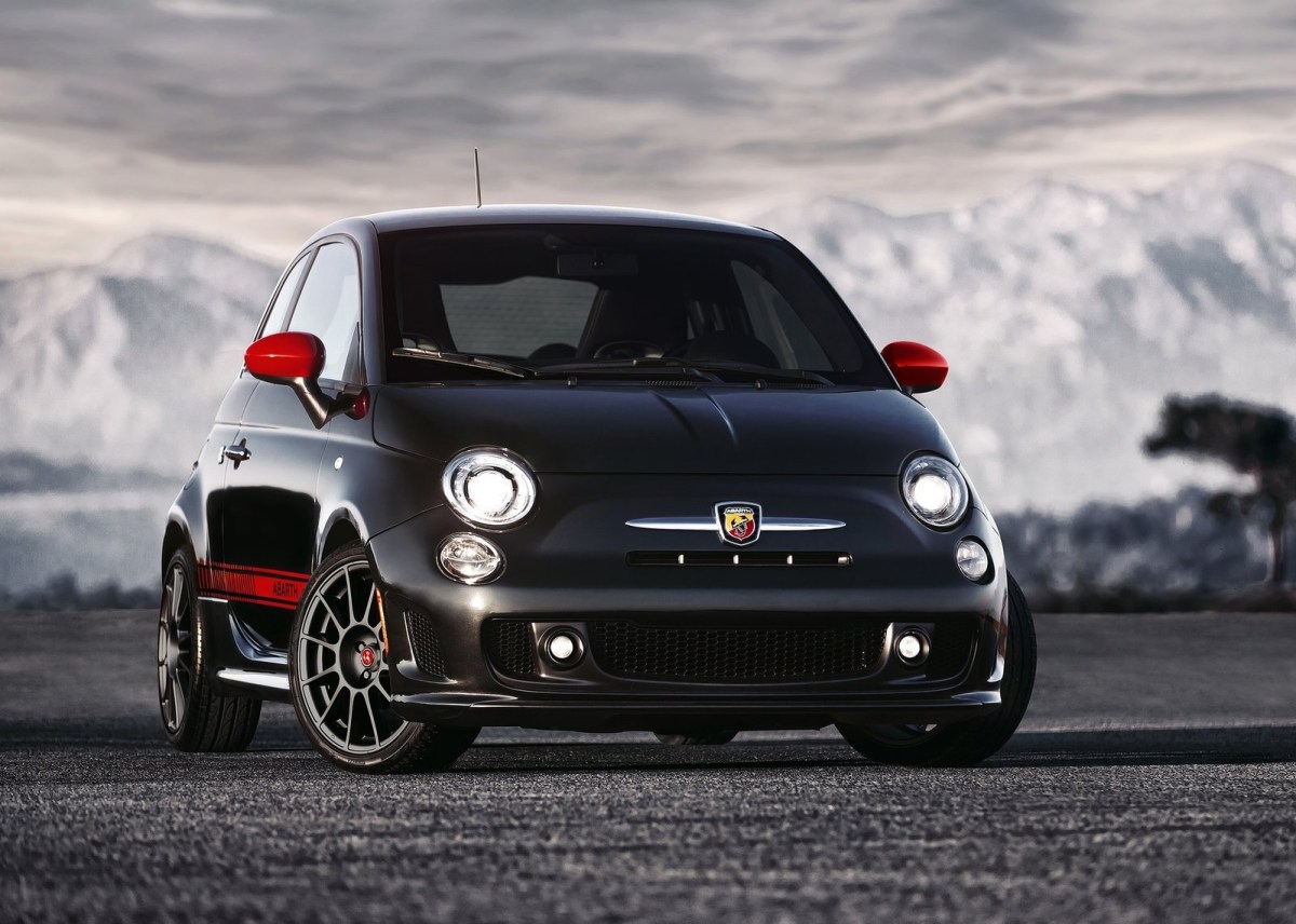 The Fiat 500 Abarth Is a Used Hot Hatch Bargain