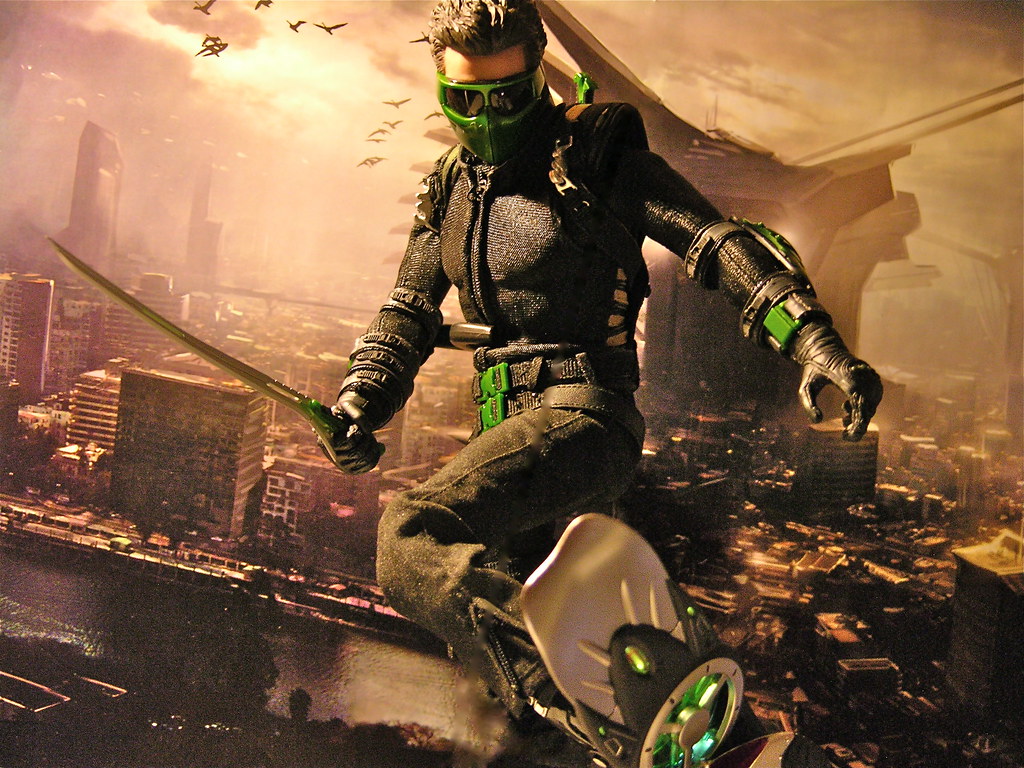Flight of the New Green Goblin. Spider Man's best friend tu
