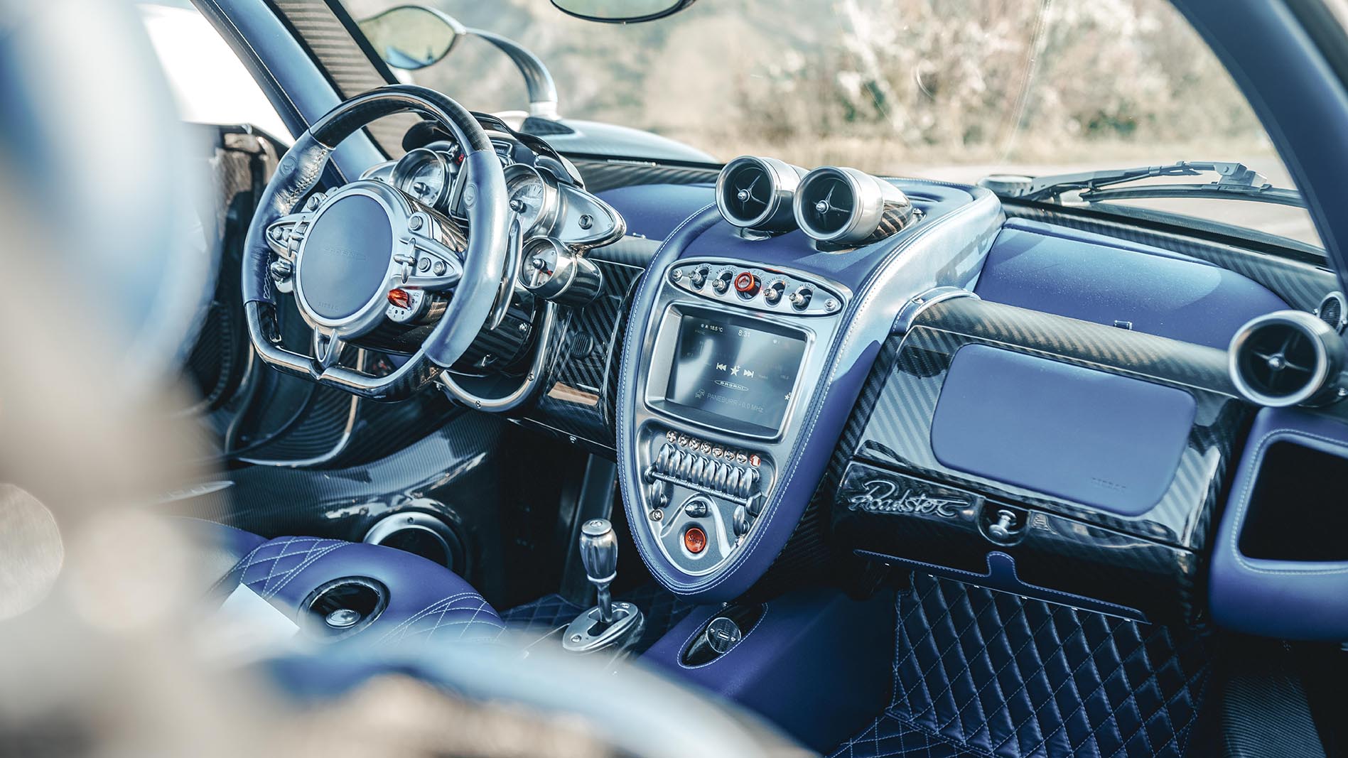 Pagani Huayra Roadster Interior Layout & Technology