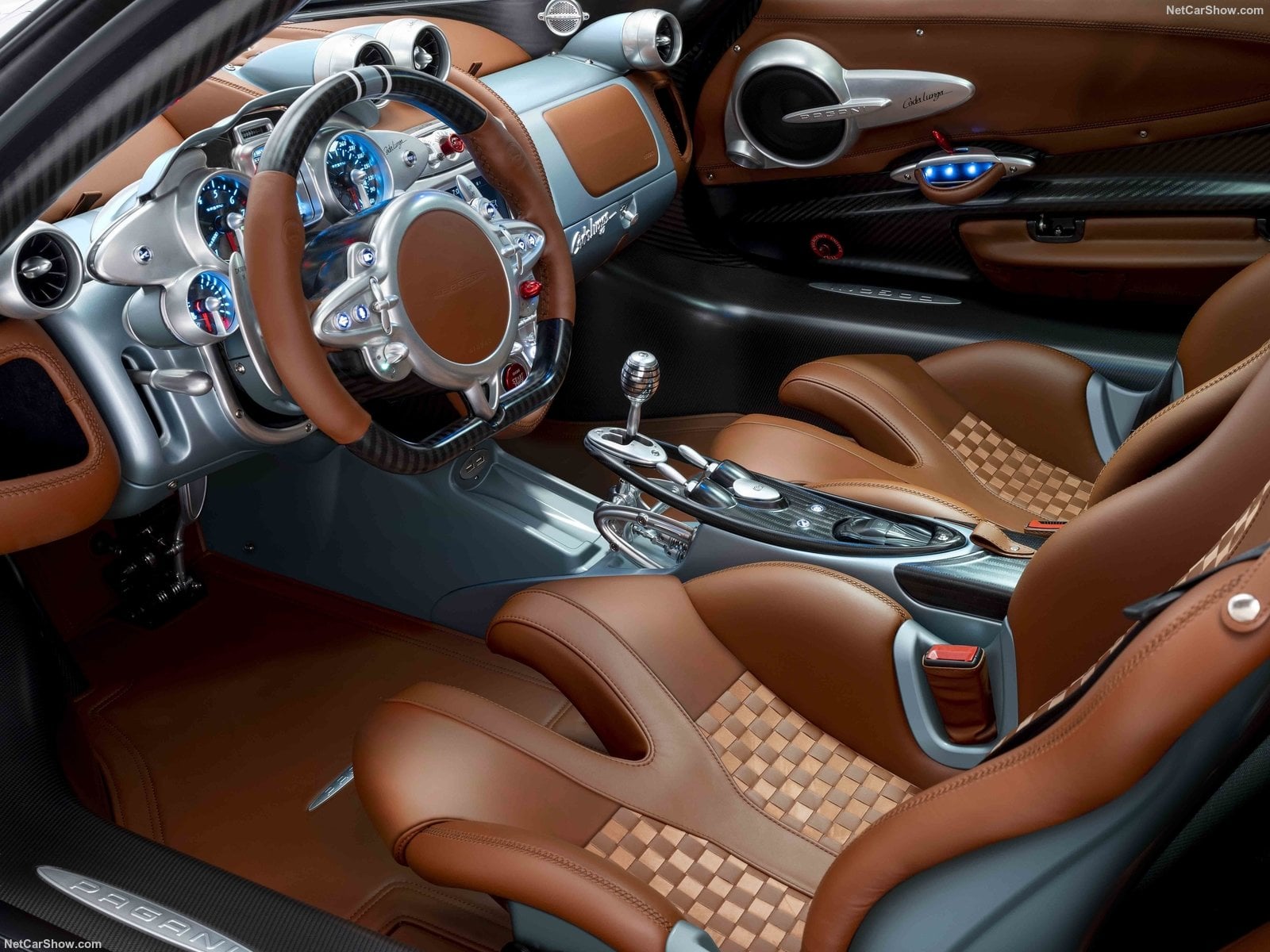 The interior of the Pagani Huayra Codalunga [1600x1200]