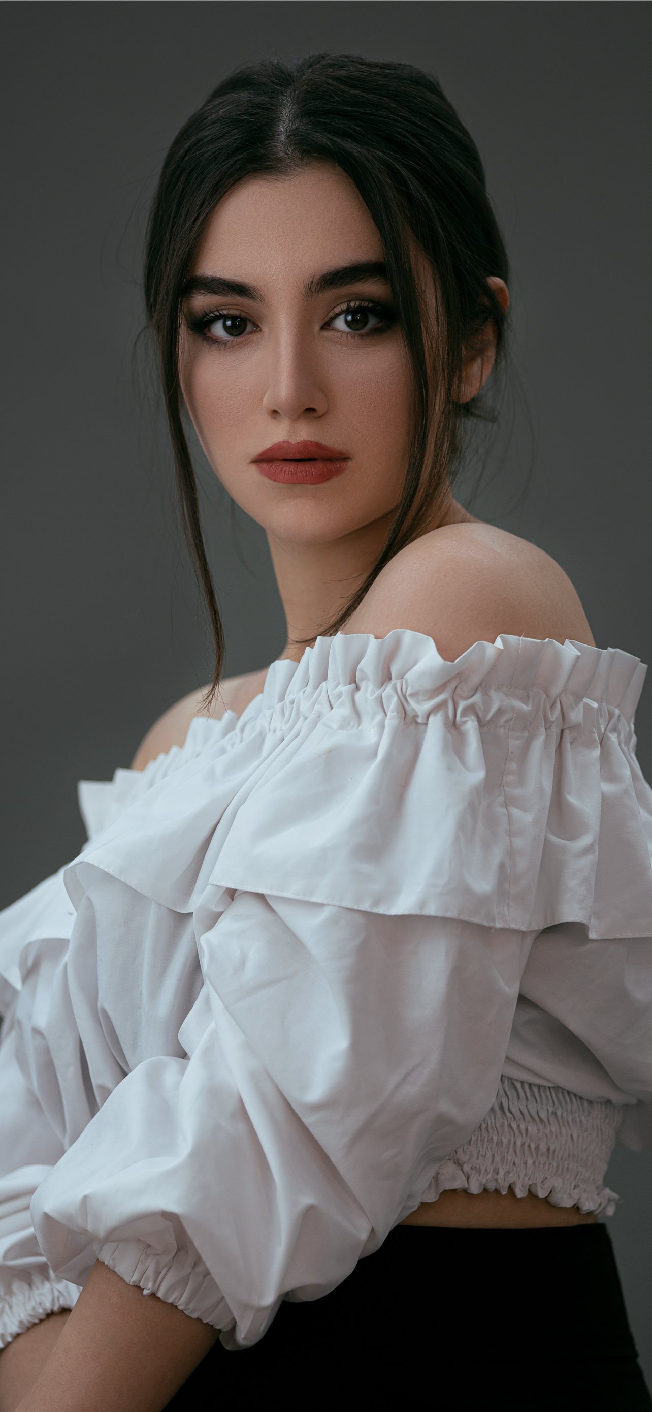 woman in white off shoulder dress iPhone Wallpaper Free Download