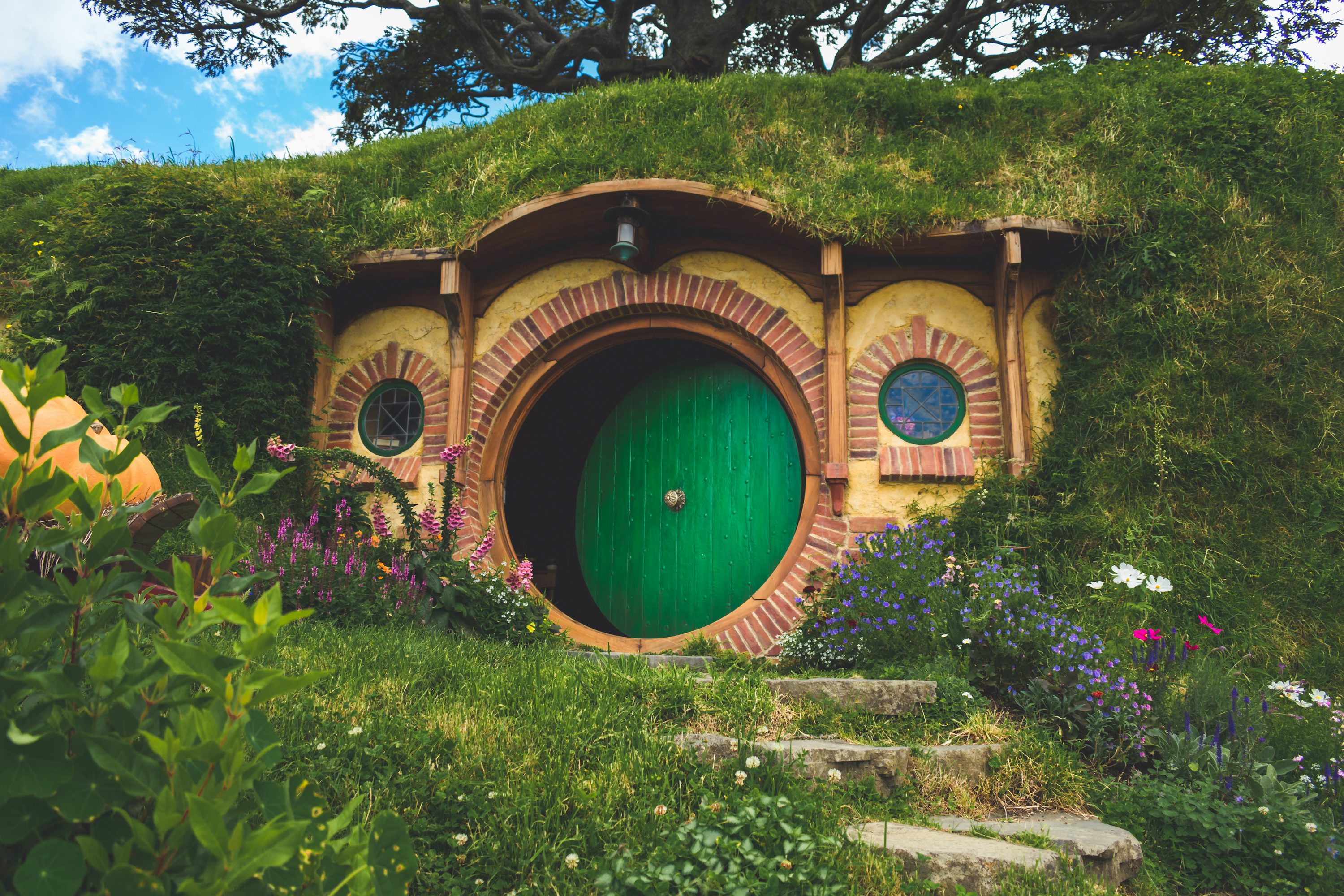 Hobbit House Picture. Download Free Image
