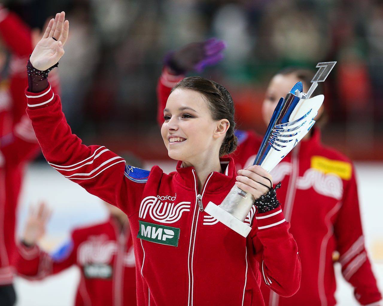 Happy birthday to Anna Scherbakova, Olympic, World and triple National Champion