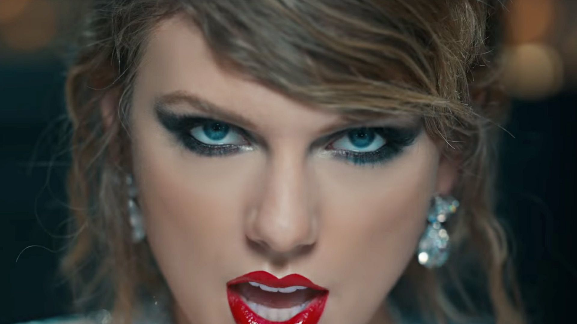 Taylor Swift: Can she save her Reputation?