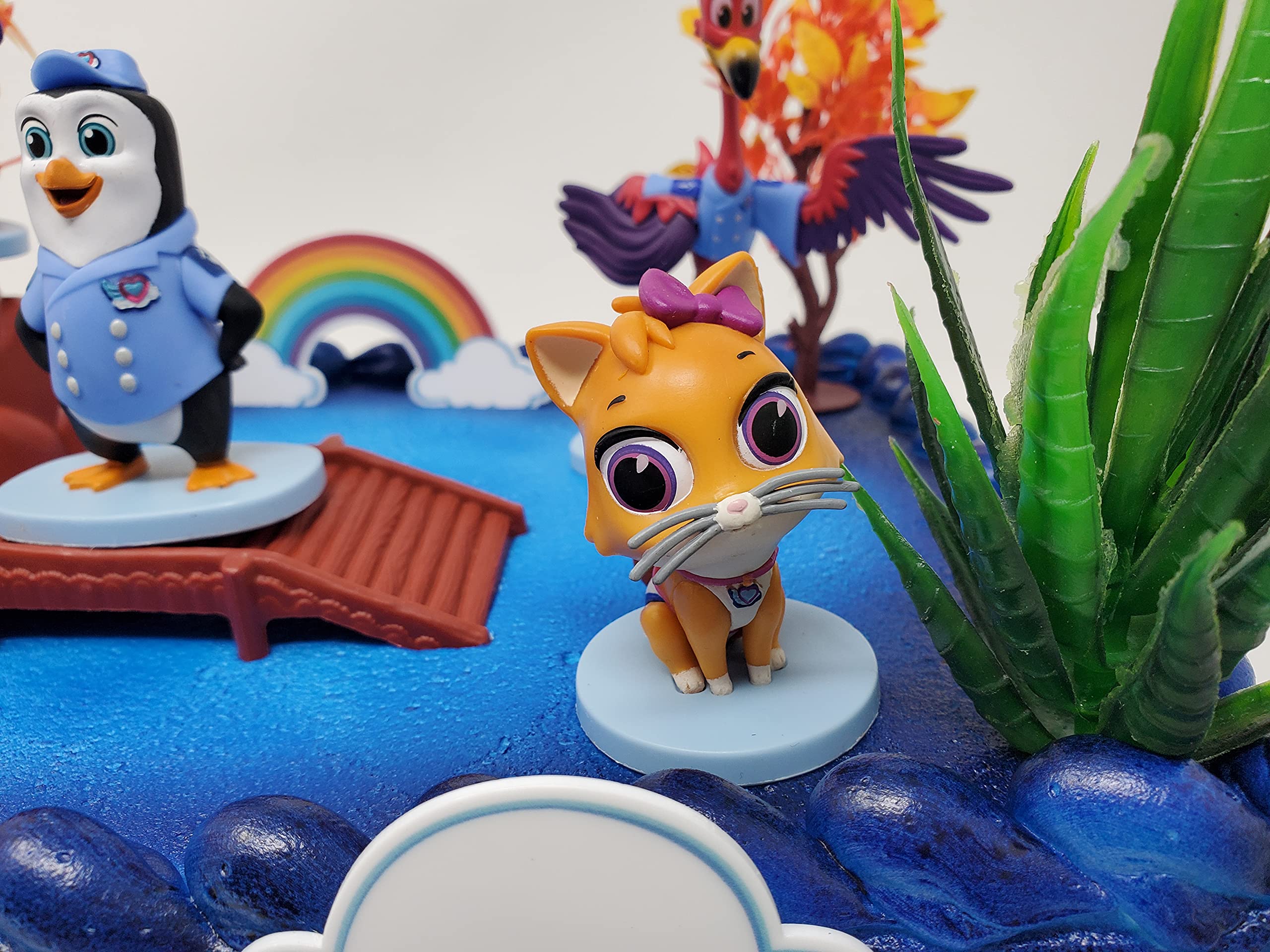 TOTS Tiny Ones Transport Service Cake Topper Featuring Mia, Ava, Pip, Freddy and T.O.T.S. Themed Accessories, Amazon.ca: Grocery & Gourmet Food